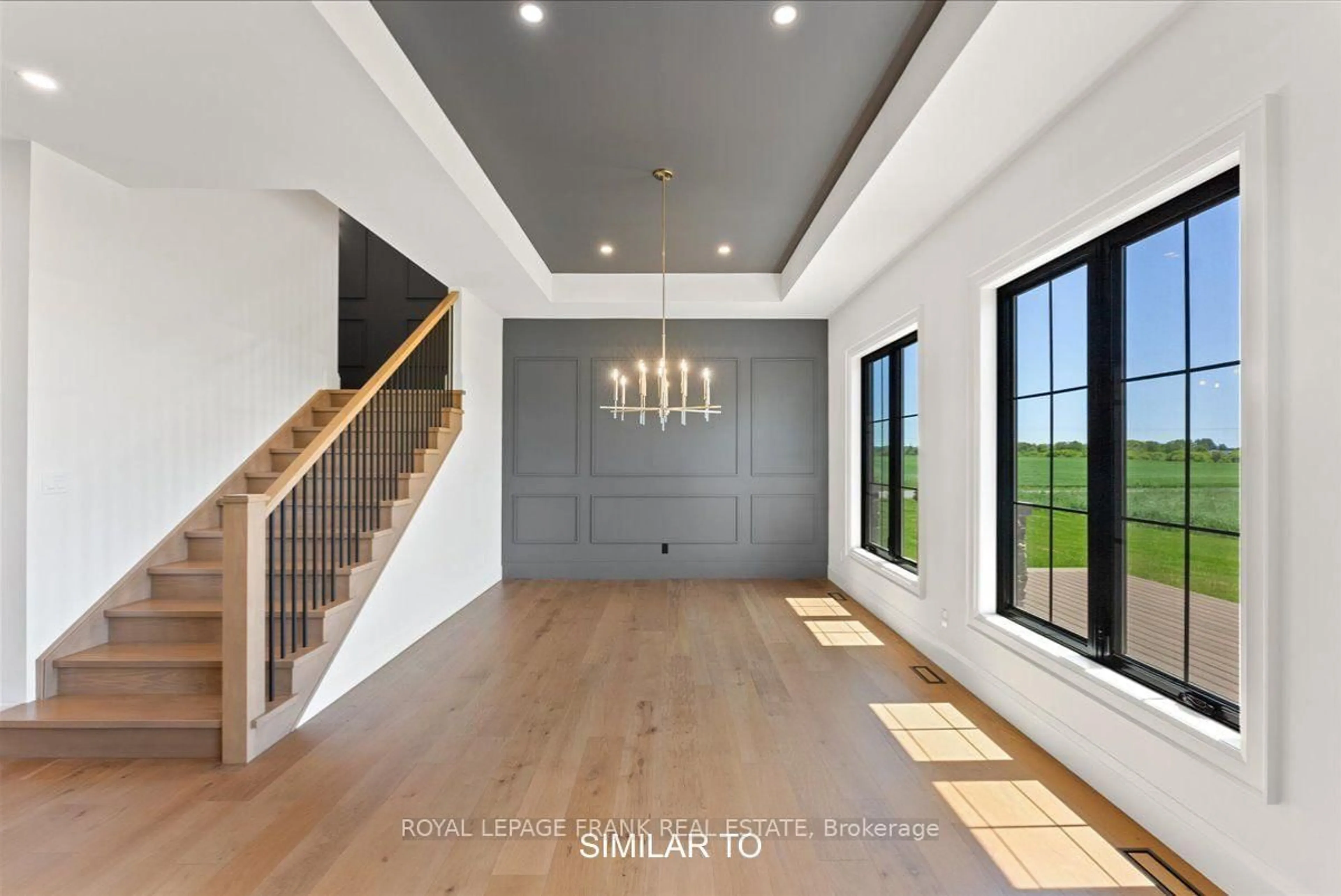 Indoor entryway for 5422 Winfield Dr, Port Hope Ontario L1A 0G1
