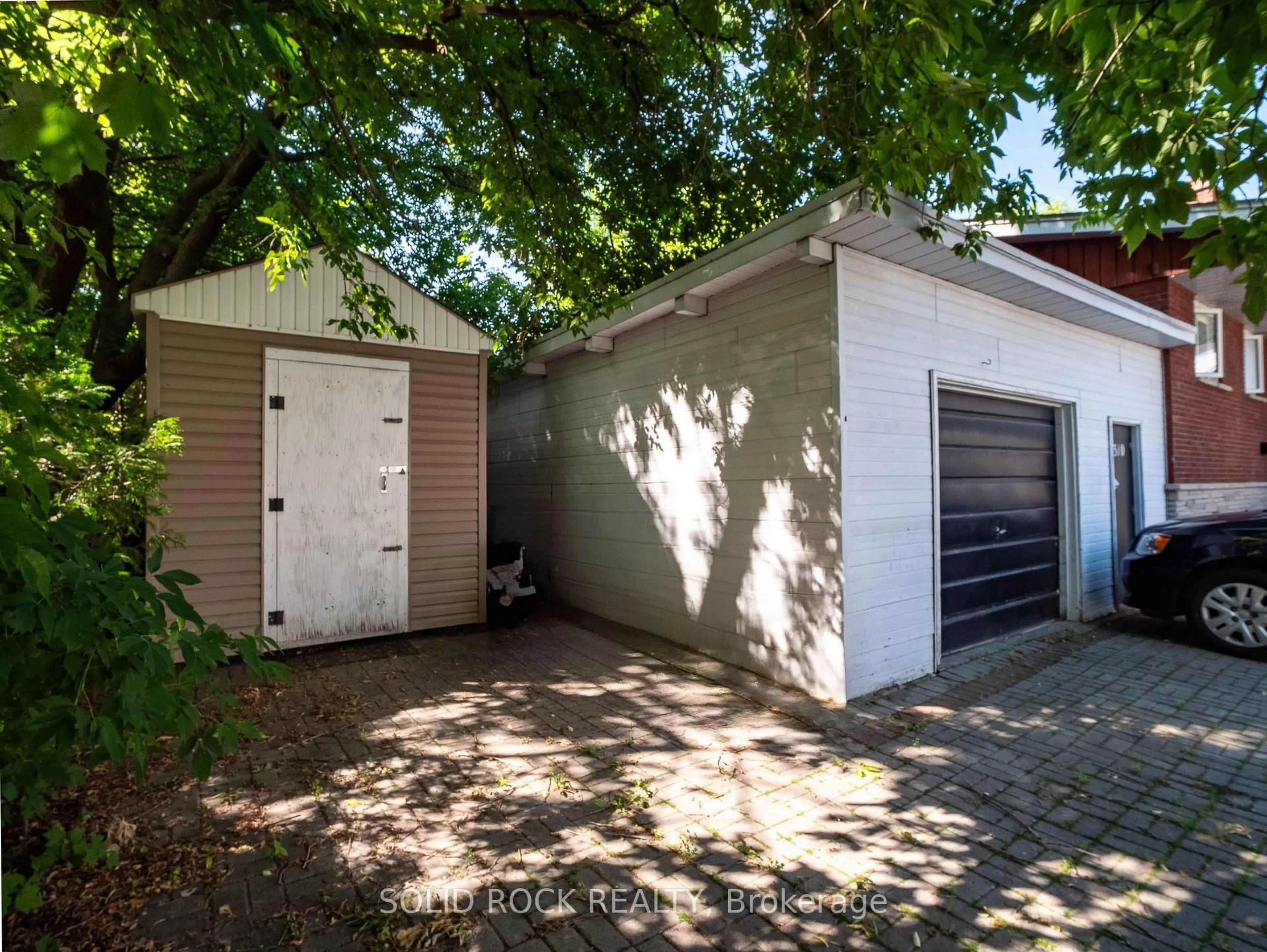 Unknown for 310 Patton St, Ottawa Ontario K1L 6G4