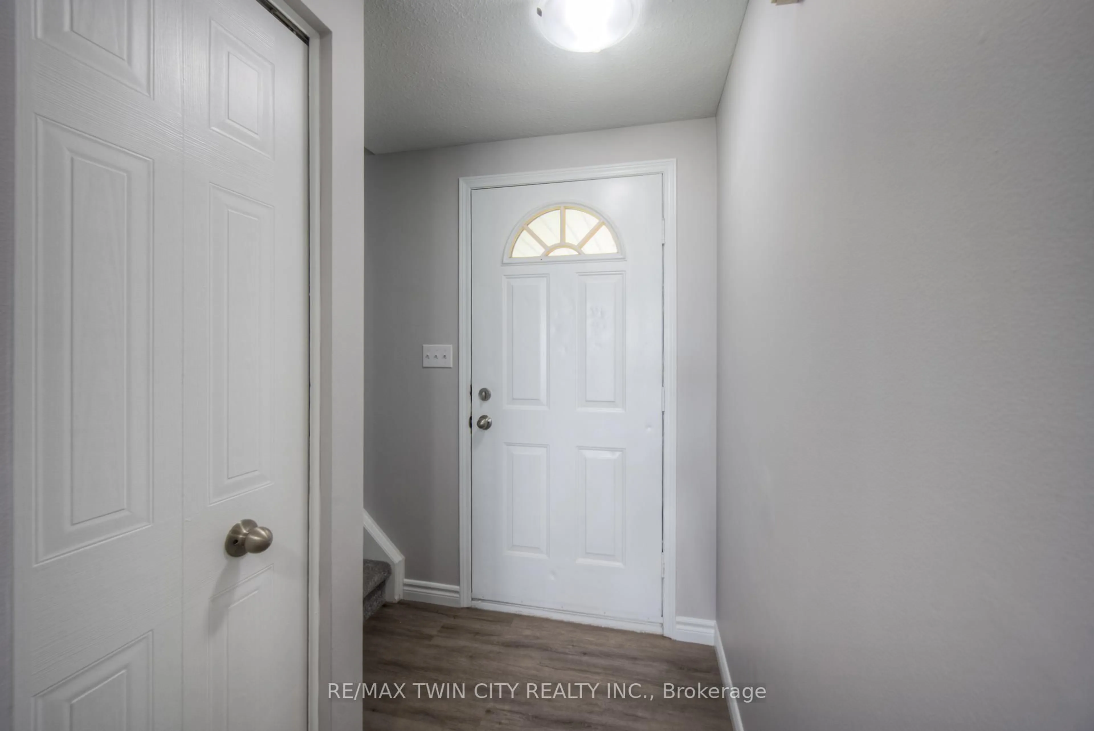 Indoor entryway for 27 Hackberry St, Kitchener Ontario N2E 3R9