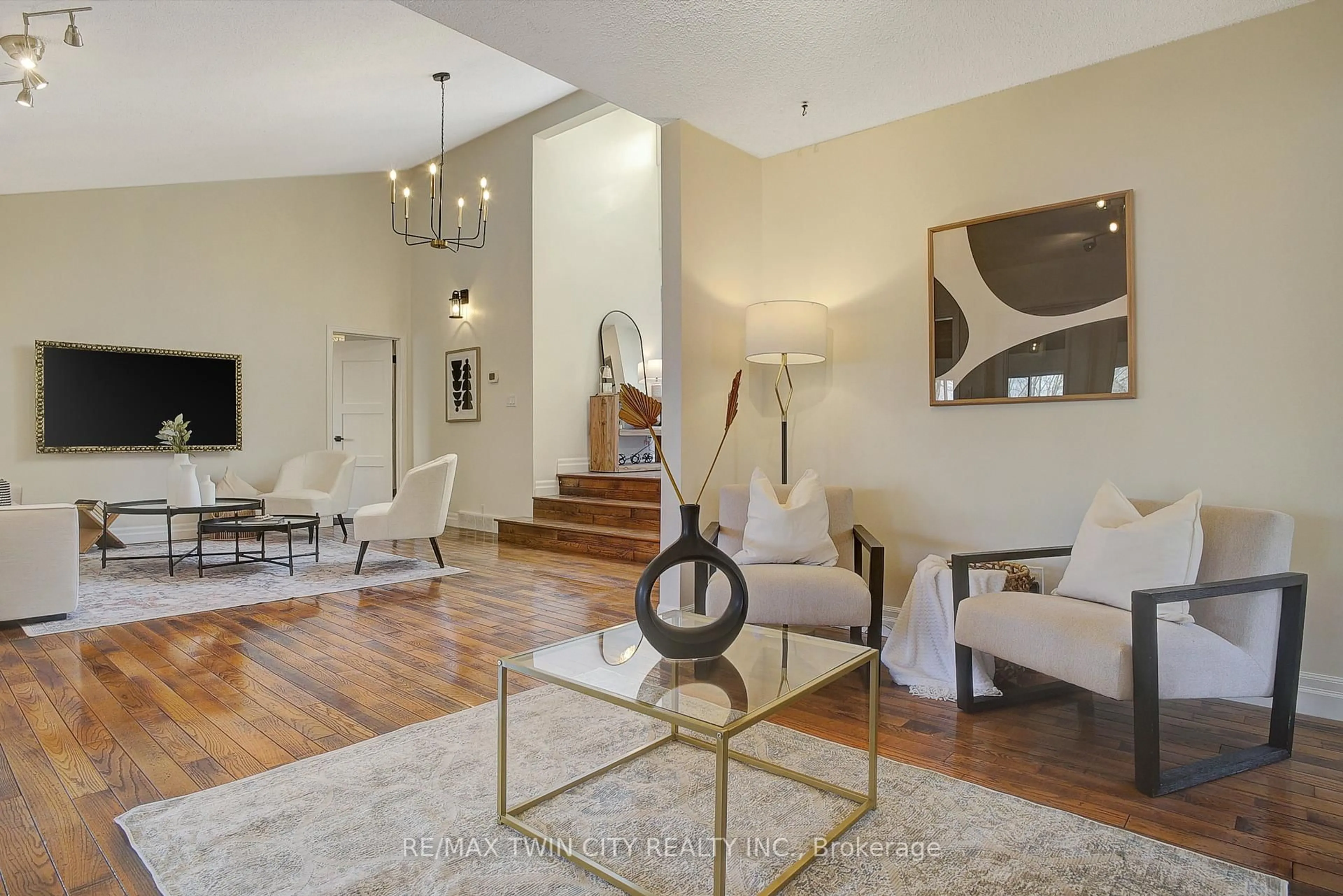 Living room with furniture, unknown for 108 Blenheim Rd, Cambridge Ontario N1S 1G1