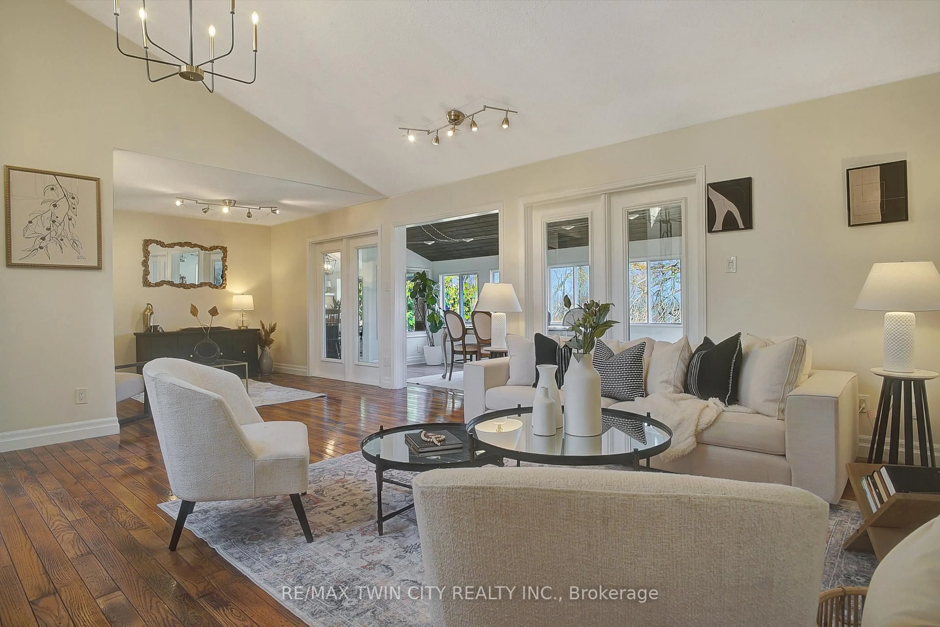 Living room with furniture, unknown for 108 Blenheim Rd, Cambridge Ontario N1S 1G1
