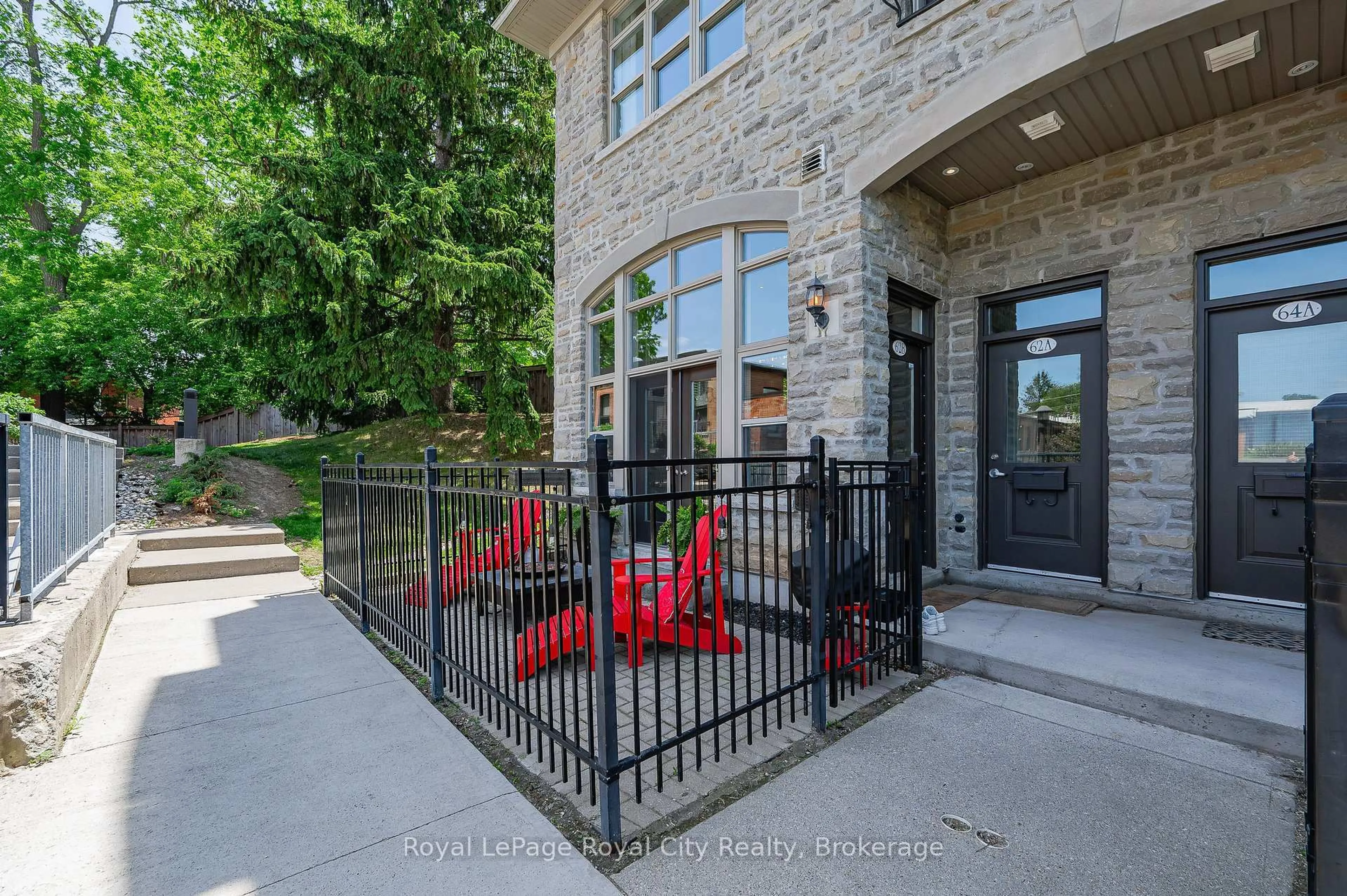 Unknown for 62B CARDIGAN St, Guelph Ontario N1H 0A4