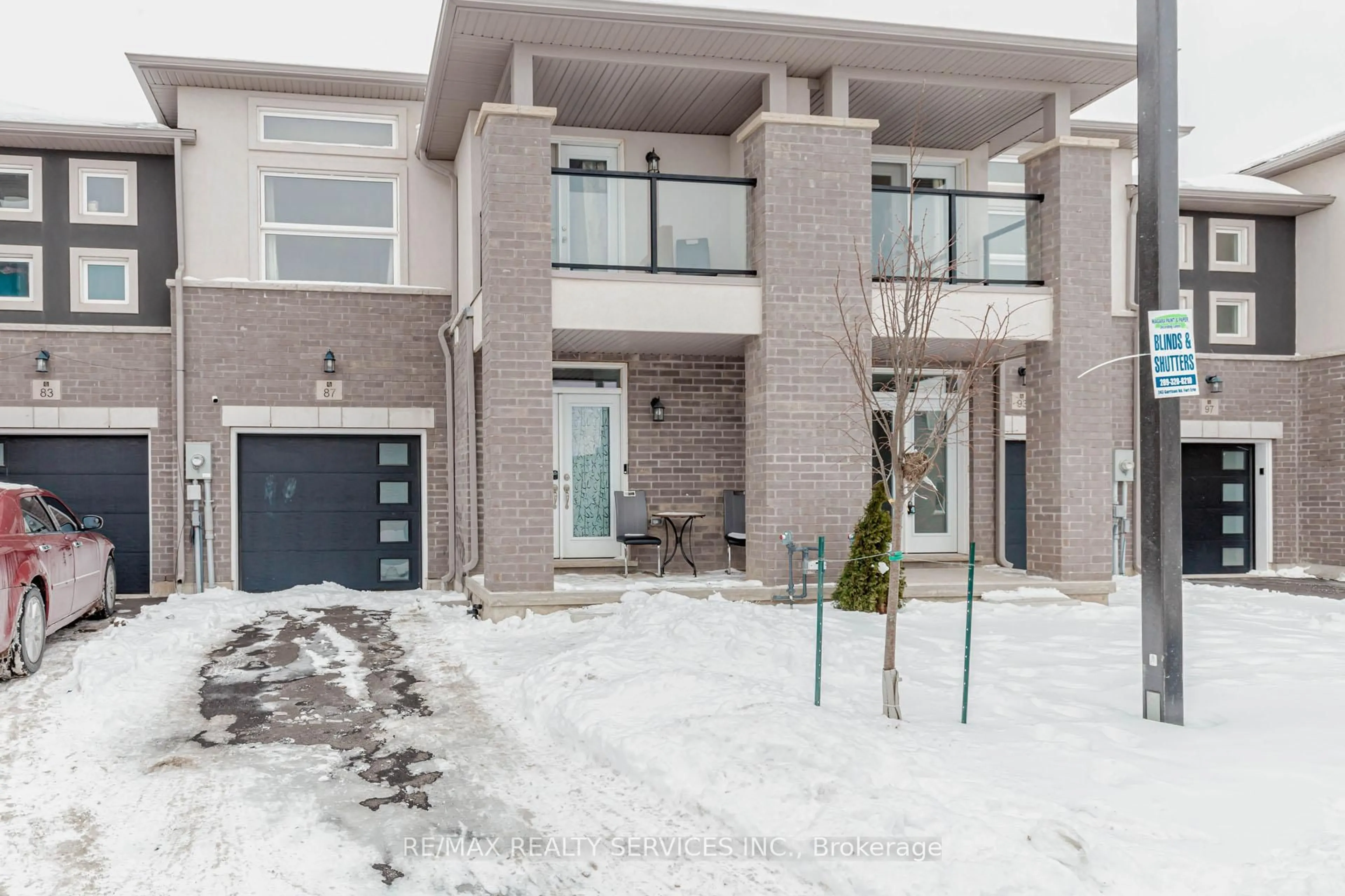 Home with brick exterior material, street for 87 Renfrew Tr, Welland Ontario L3C 0K2