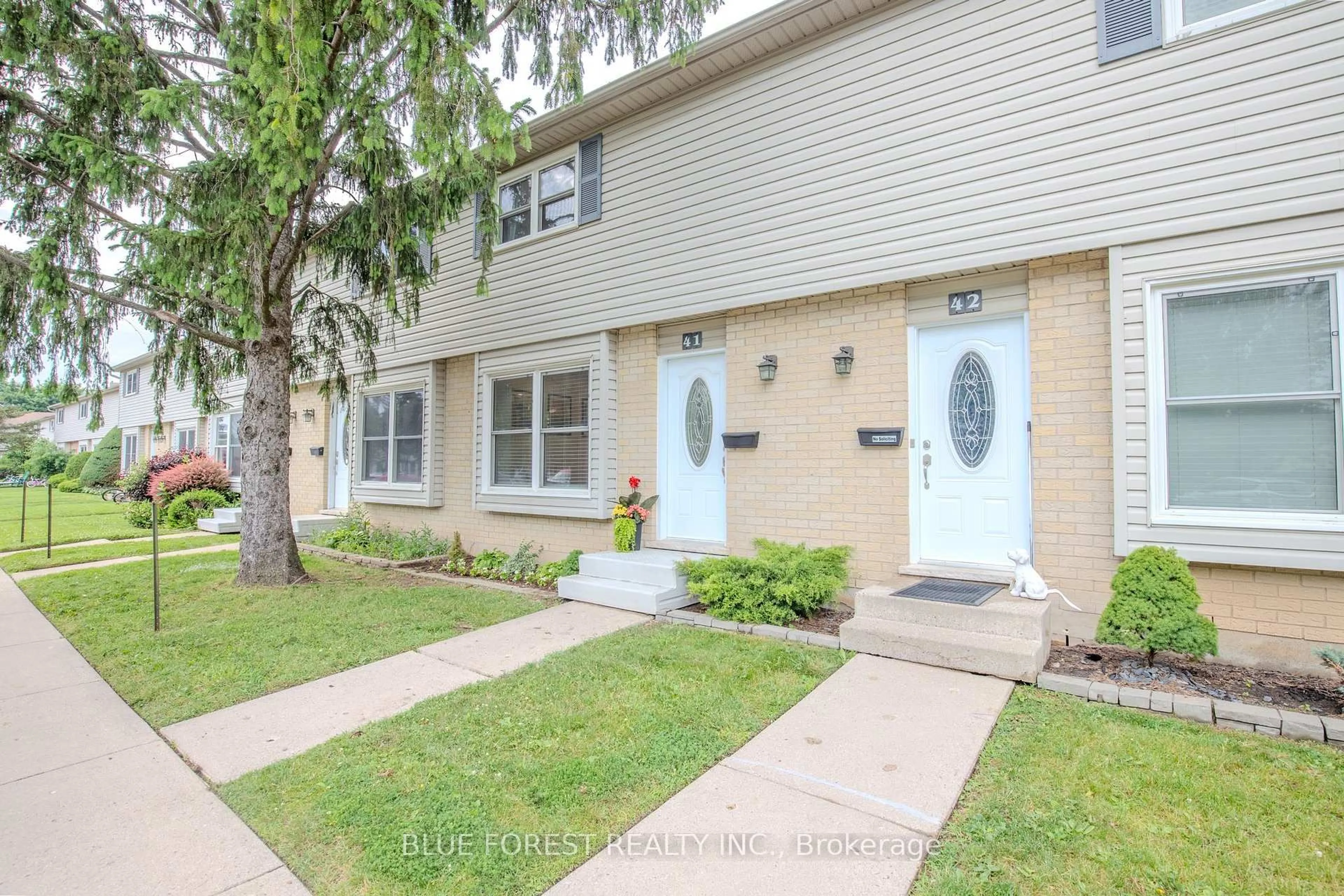 Unknown for 101 Highview Ave #41, London South Ontario N6C 5G4