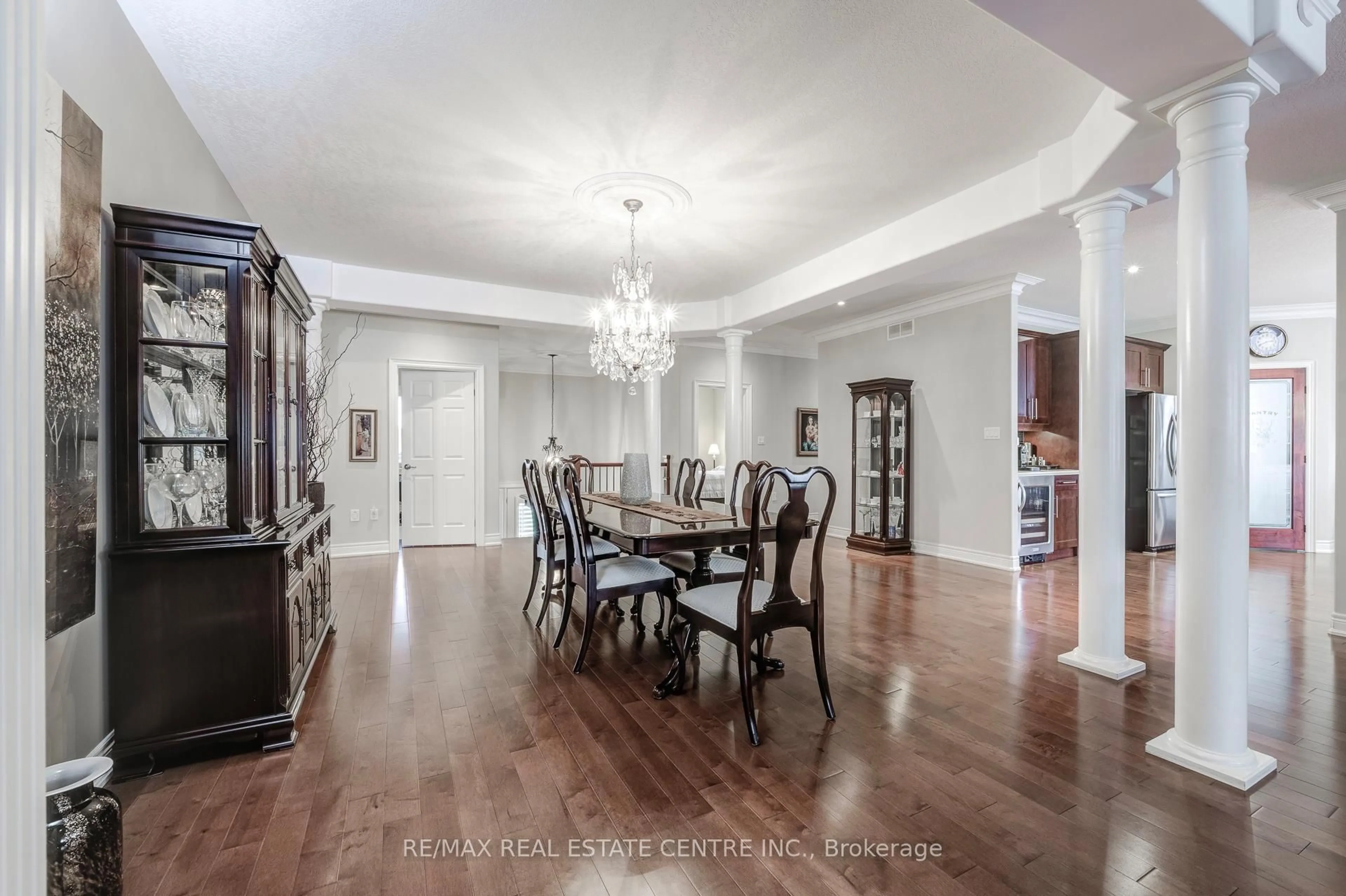 Dining room, unknown for 4072 Highland Park Dr, Lincoln Ontario L0R 1B7