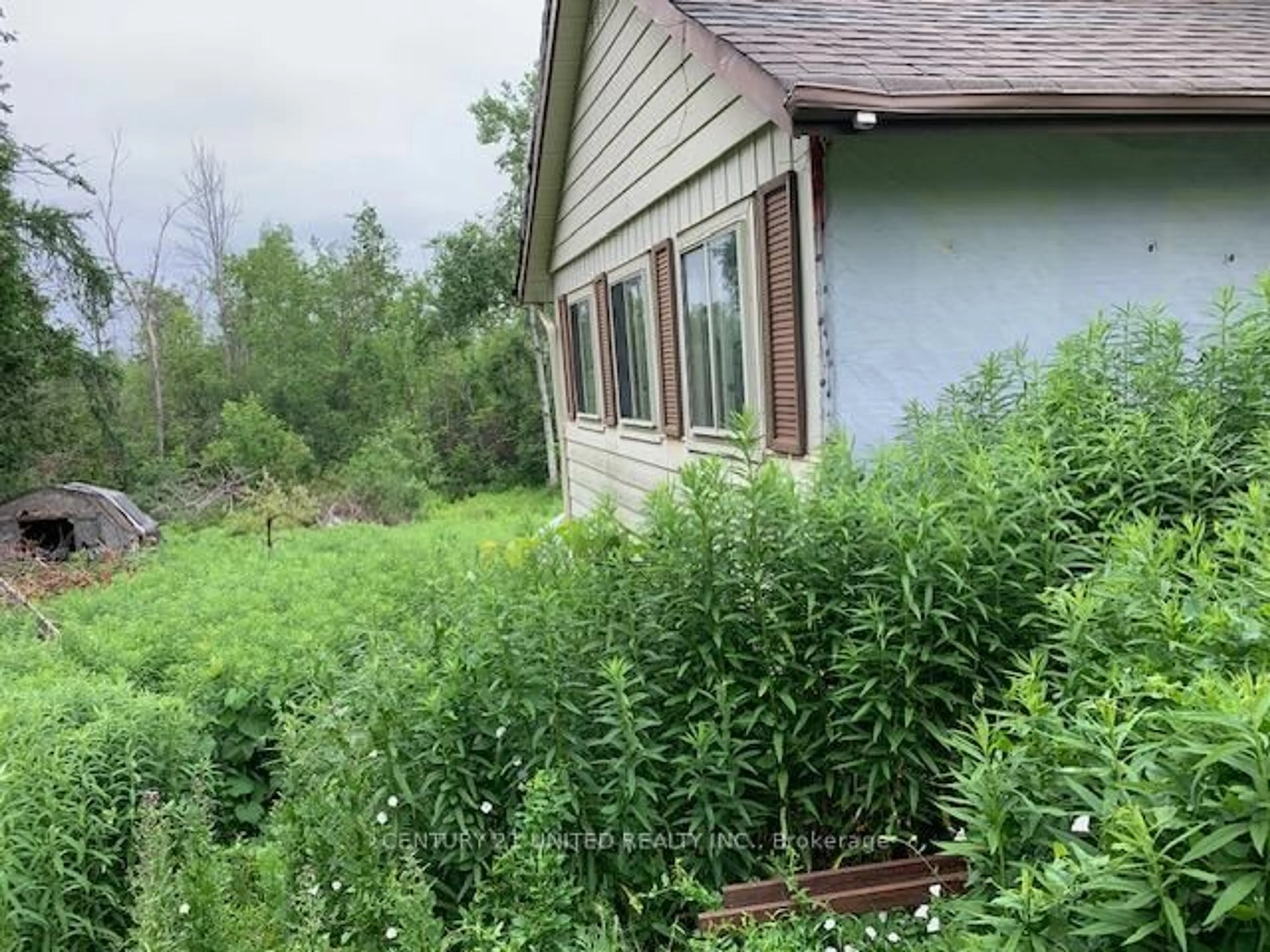 Shed for 3063 Lakefield Rd, Selwyn Ontario K9J 6X5