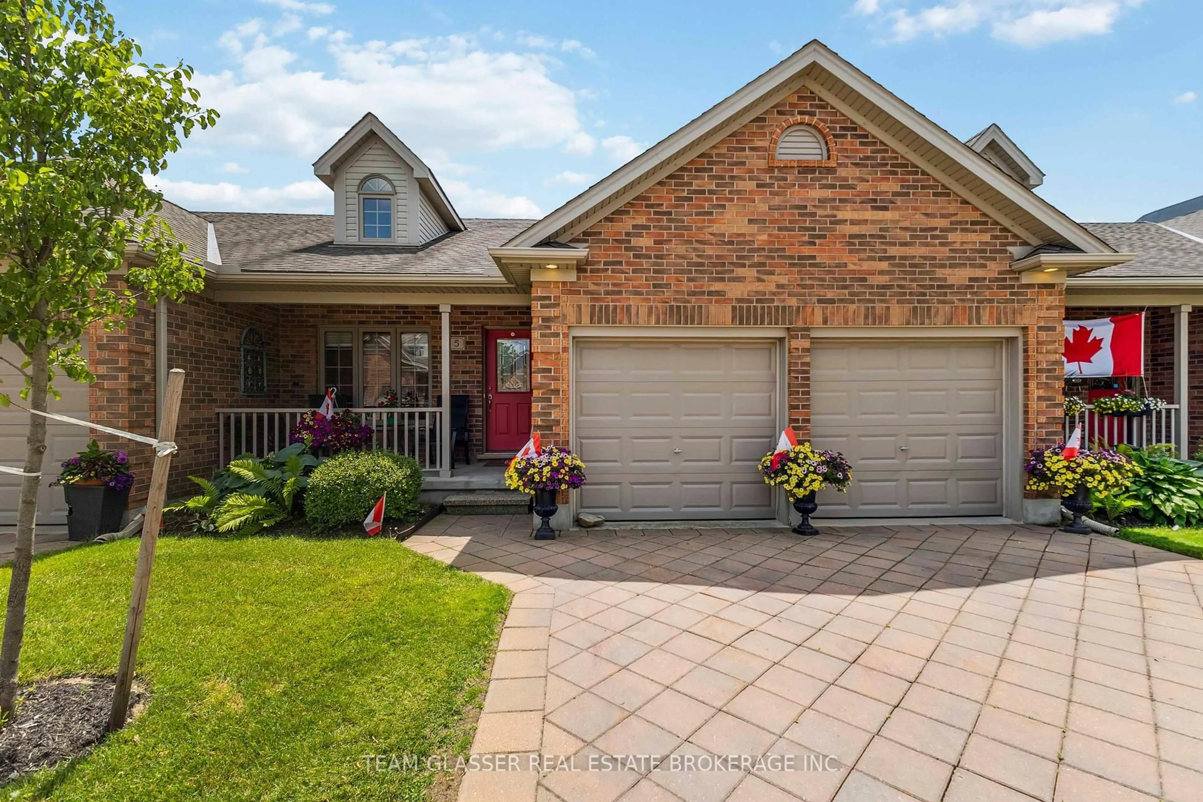 Home with brick exterior material, street for 5 FOXHOLLOW Dr #5, Thames Centre Ontario N0L 1G3