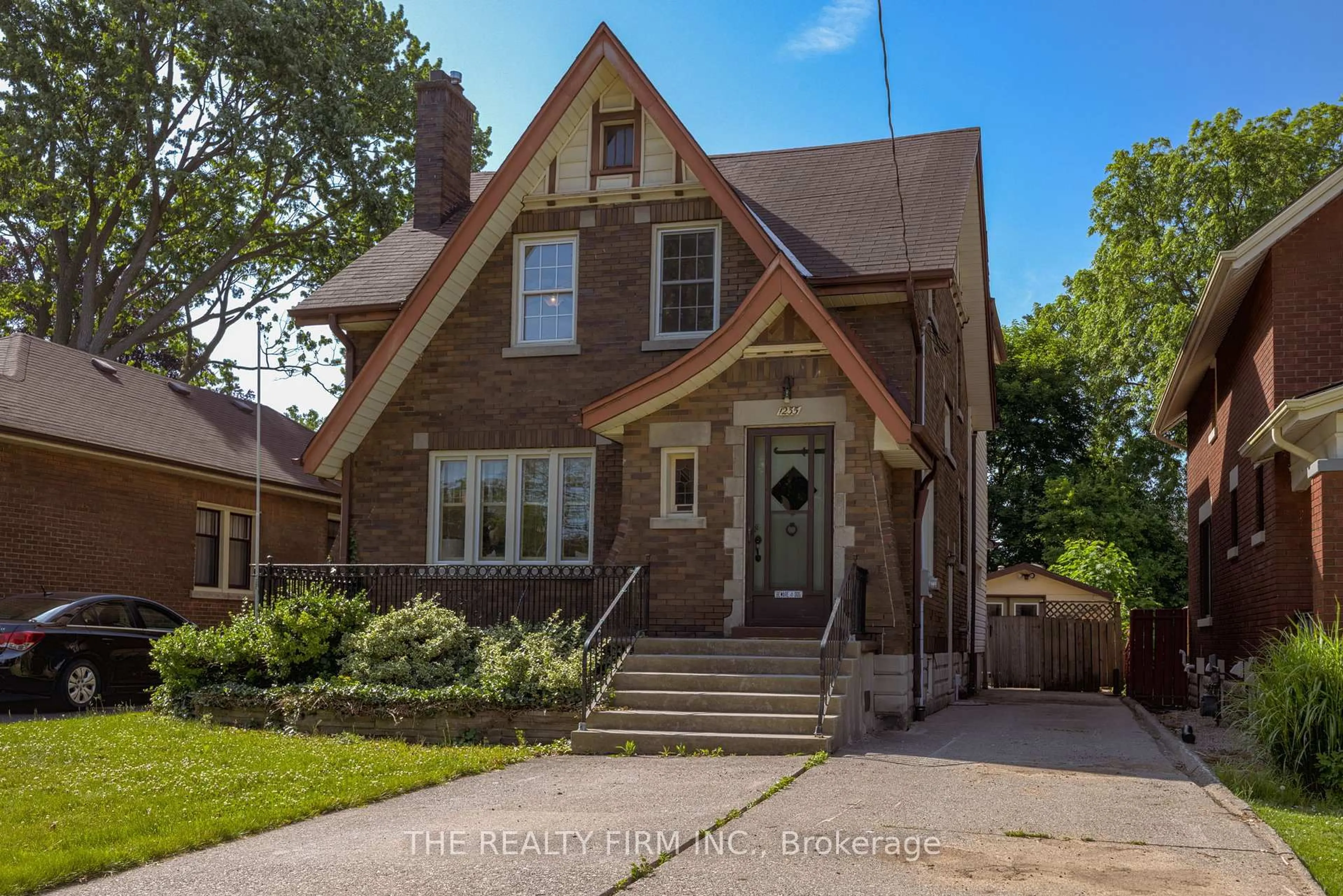 Home with brick exterior material, street for 1235 King St, London East Ontario N5W 2Y3
