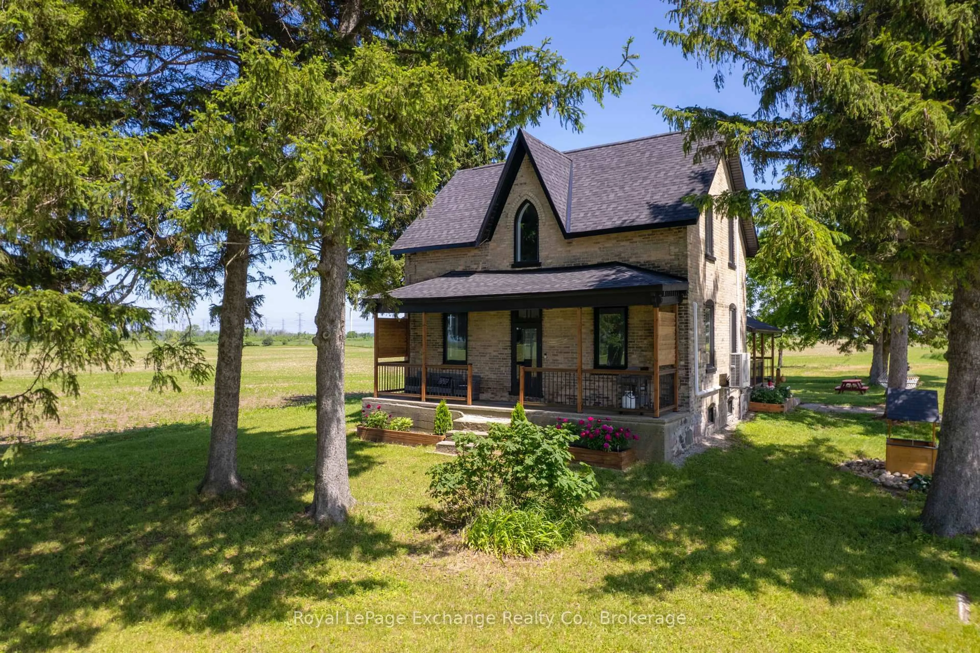 A pic from outside/outdoor area/front of a property/back of a property/a pic from drone, building for 708 Concession 2 Concession, Kincardine Ontario N0G 2T0
