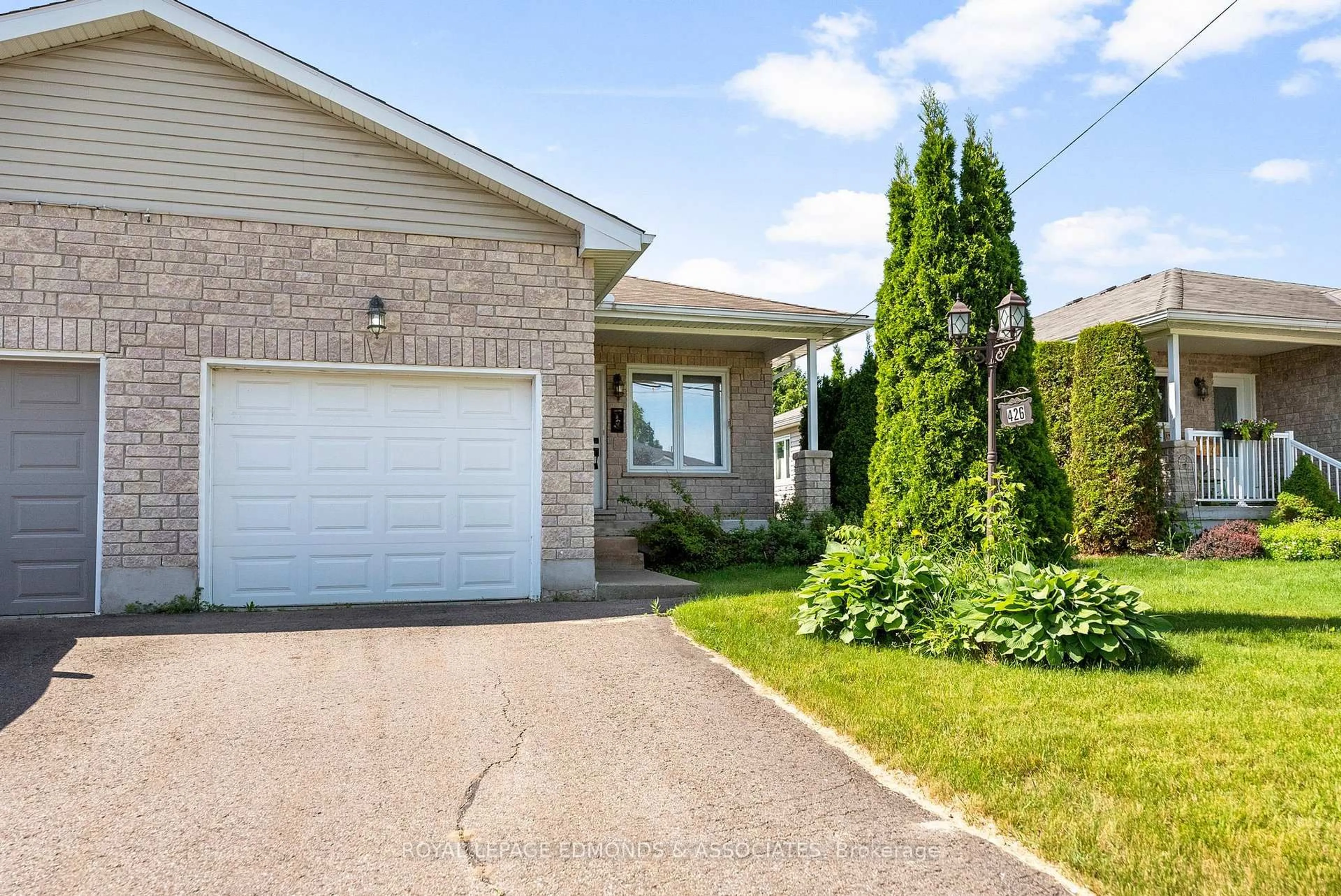 Unknown for 426 Morris St, Pembroke Ontario K8A 8N3
