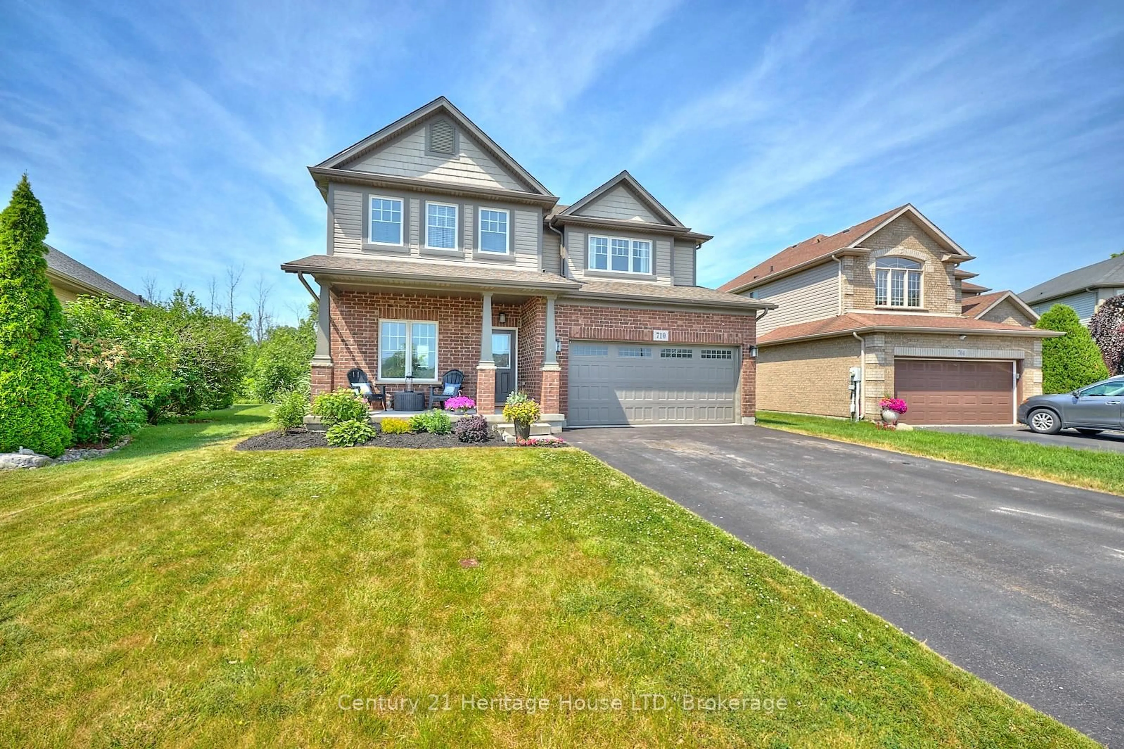 Home with brick exterior material, street for 710 Brian St, Fort Erie Ontario L2A 6W2