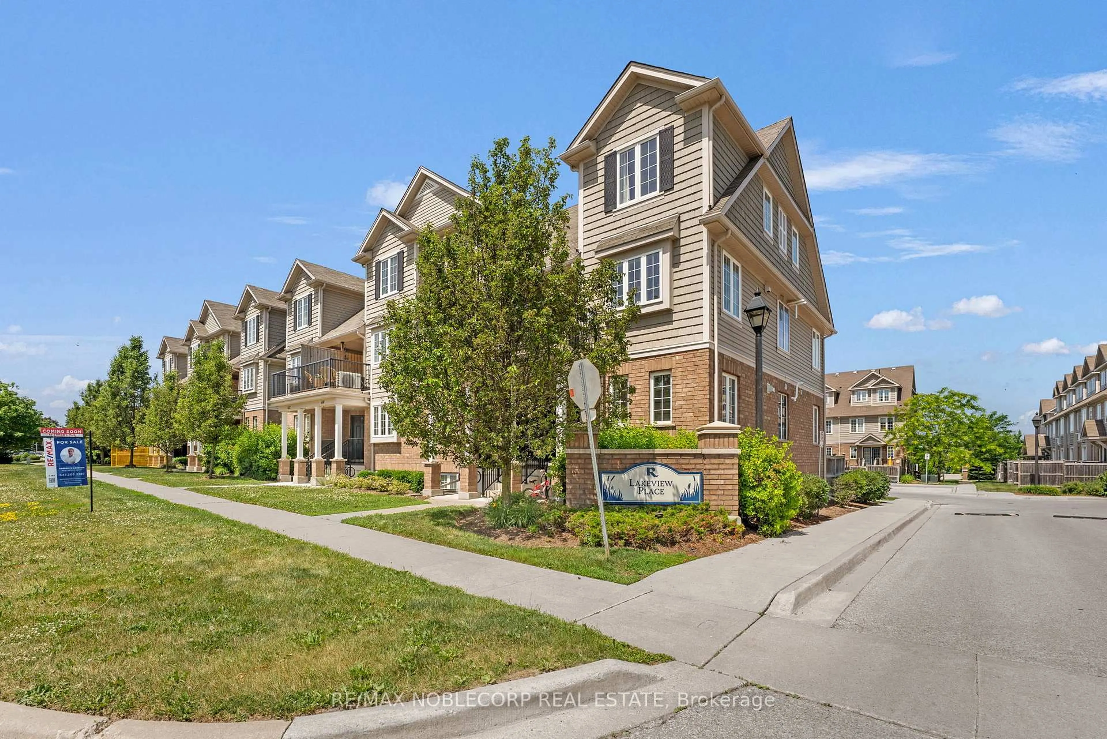Unknown for 616 Woodlawn Rd #B, Guelph Ontario N1E 0K4