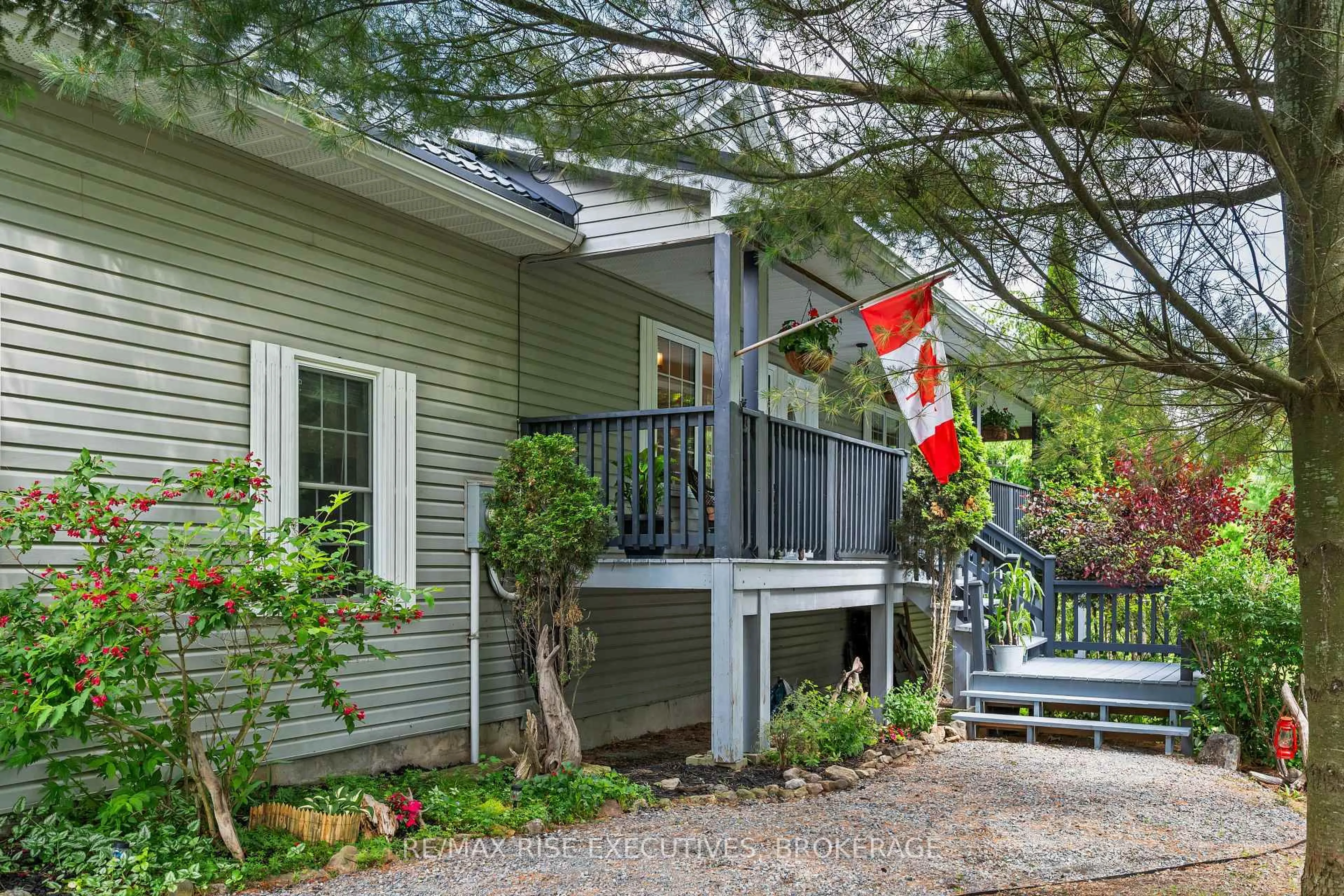 Patio, street for 63 Sunnyside Rd, Rideau Lakes Ontario K0G 1X0