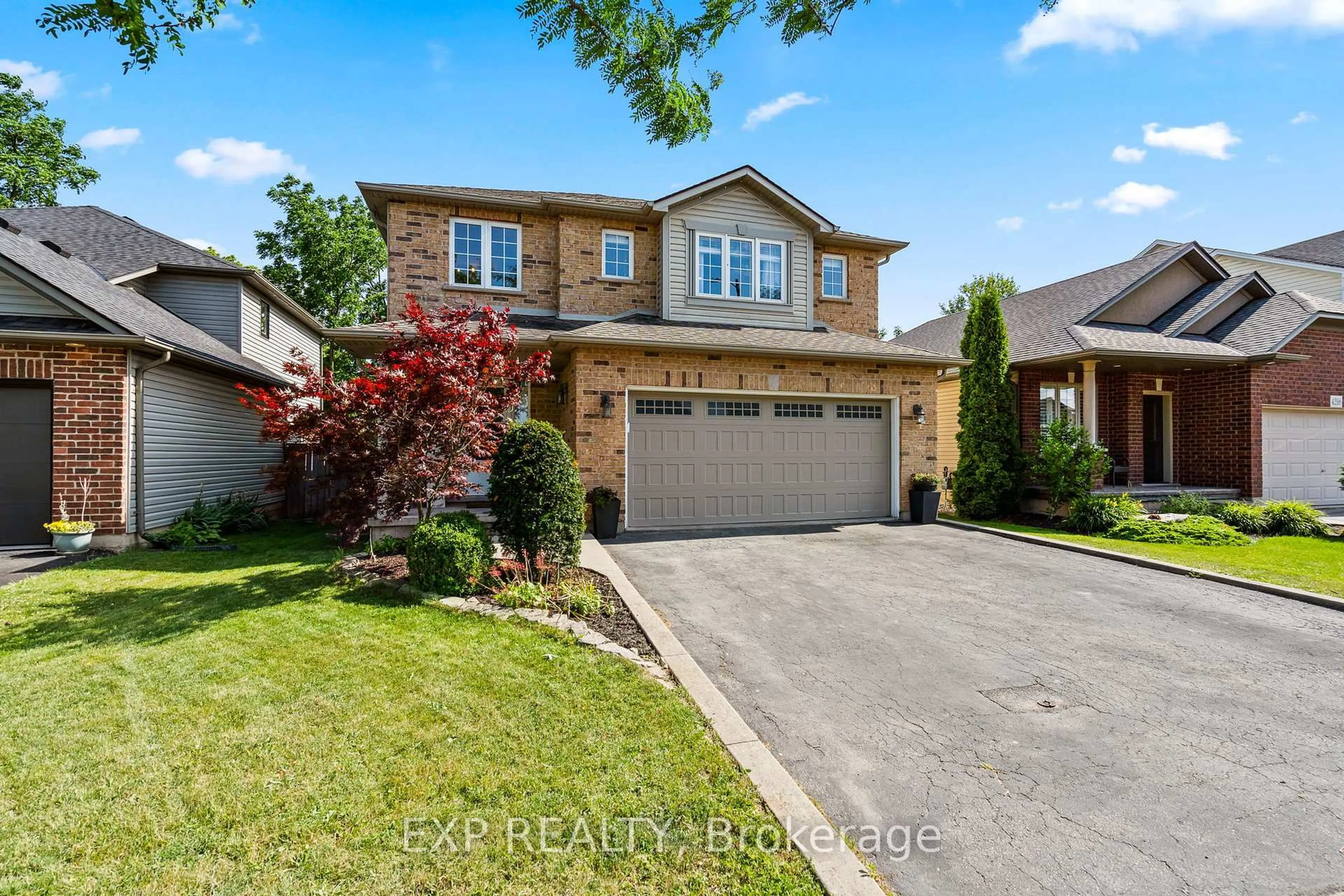 Home with brick exterior material, street for 4296 Arejay Ave, Lincoln Ontario L3J 0P8