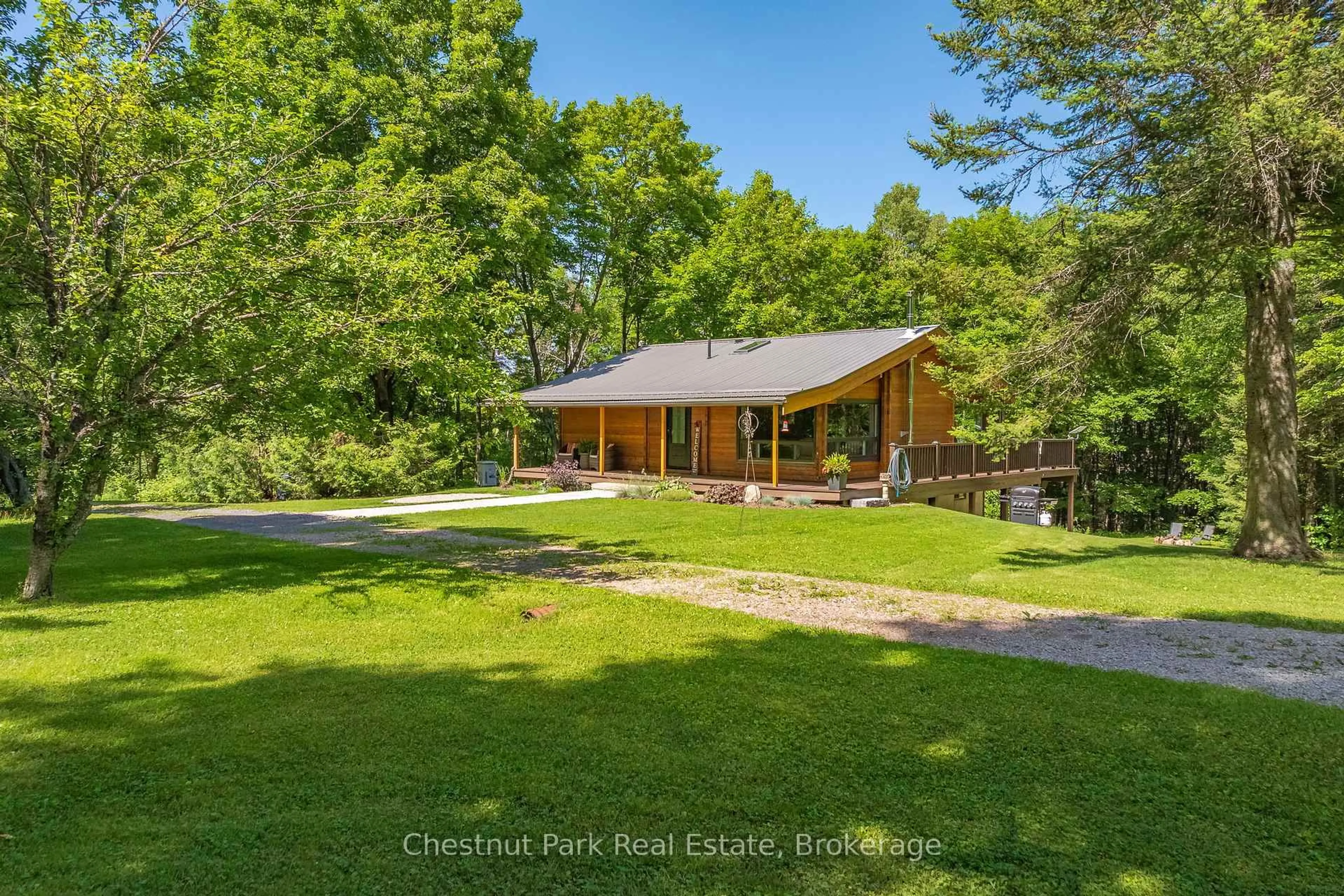 A pic from outside/outdoor area/front of a property/back of a property/a pic from drone, water/lake/river/ocean view for 487 O'connor Line Rd, Powassan Ontario P0H 1Z0