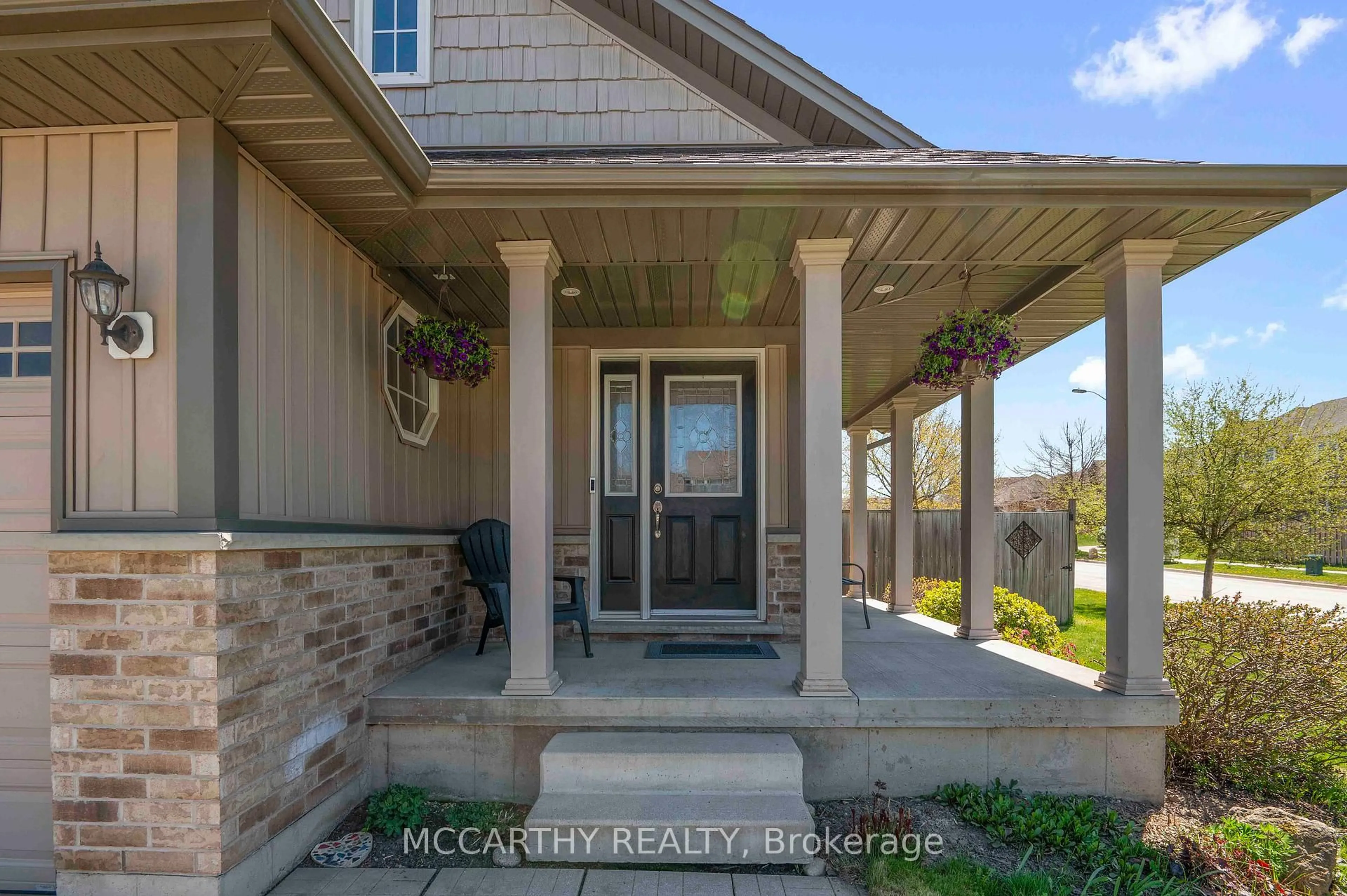 Indoor entryway for 183 Muriel St, Shelburne Ontario L9V 3E3
