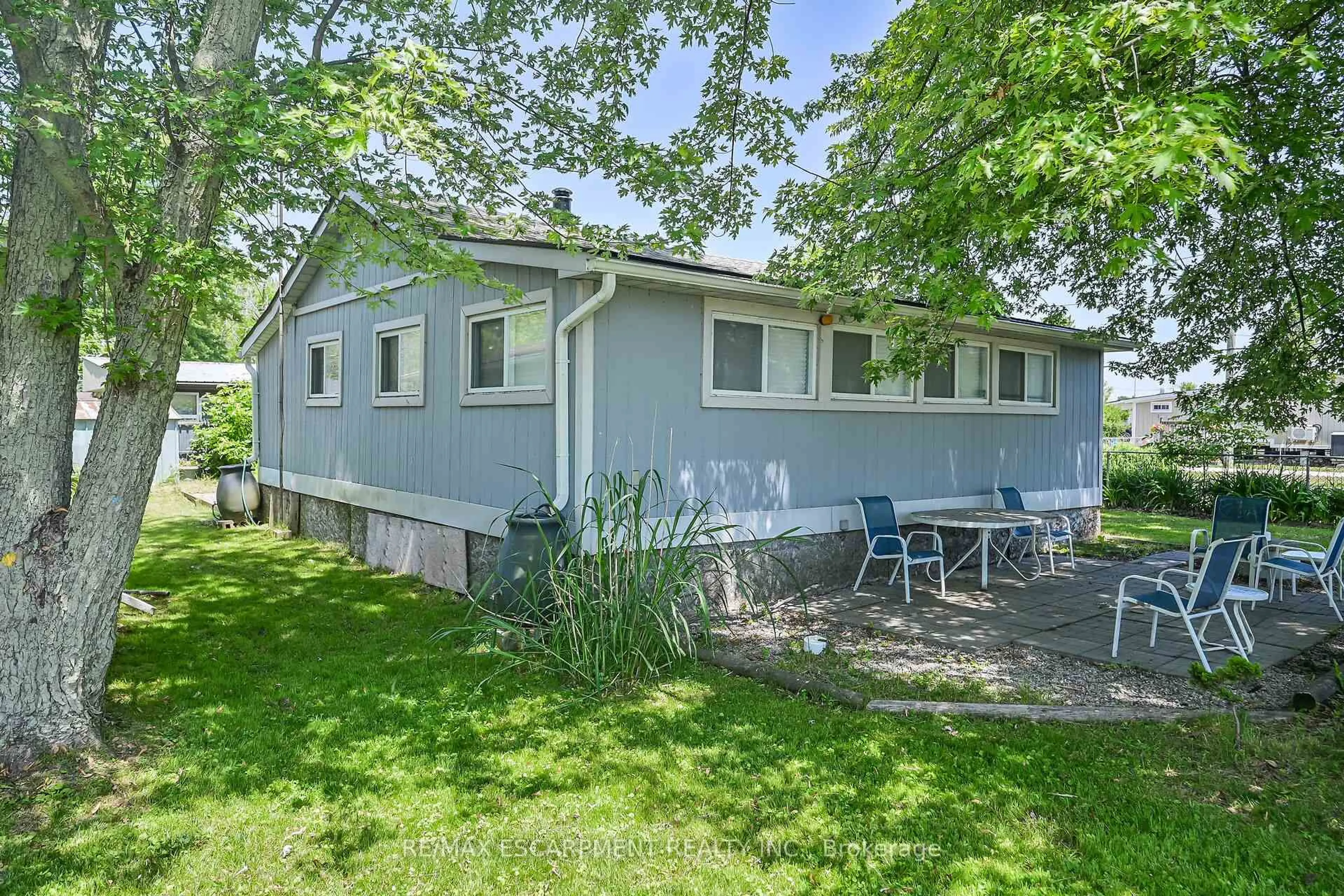 Patio, water/lake/river/ocean view for 1041 Lakeshore Rd, Haldimand Ontario N0A 1P0
