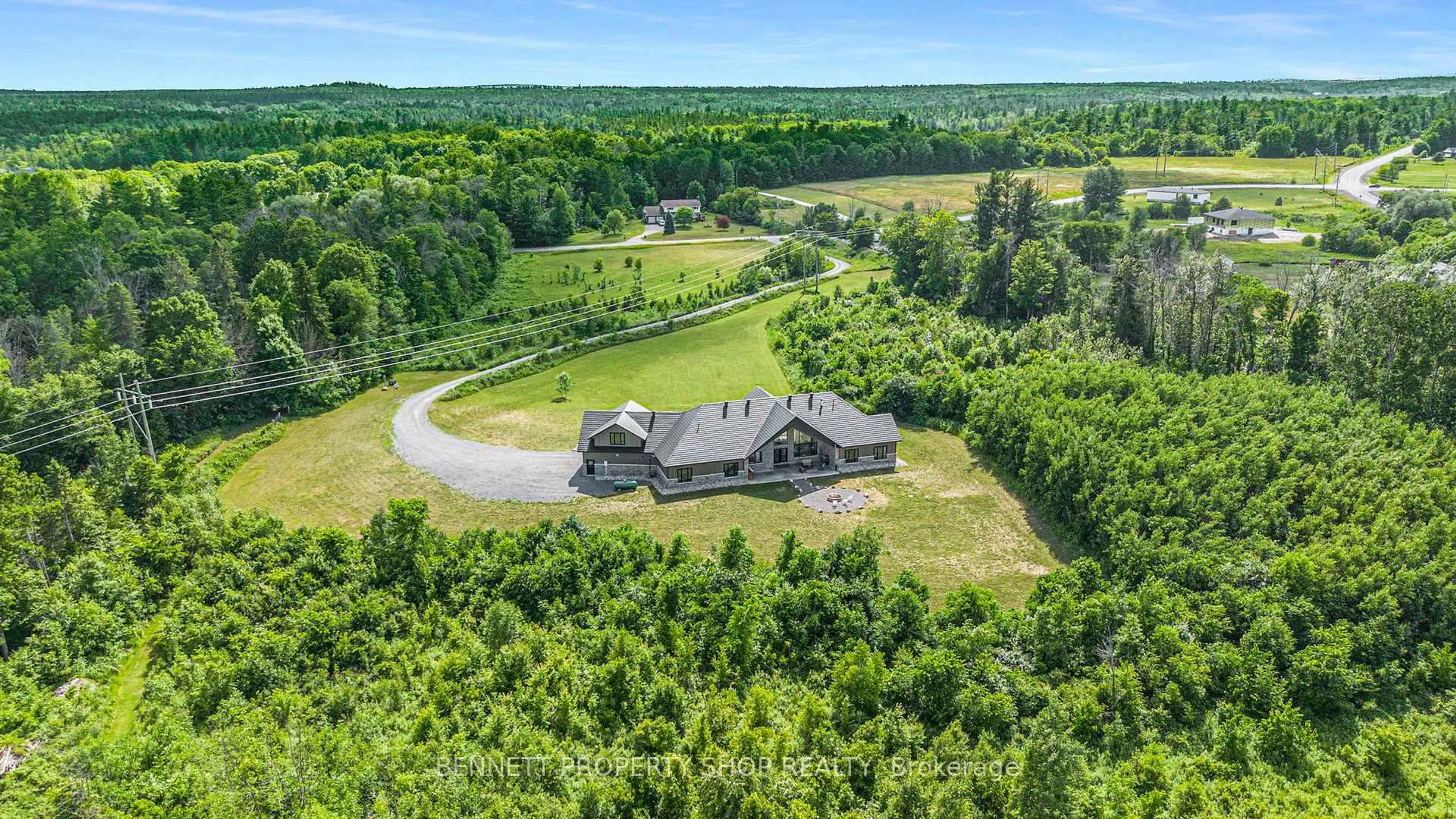 A pic from outside/outdoor area/front of a property/back of a property/a pic from drone, unknown for 795 Mill Ridge Rd, Arnprior Ontario K7S 3G8