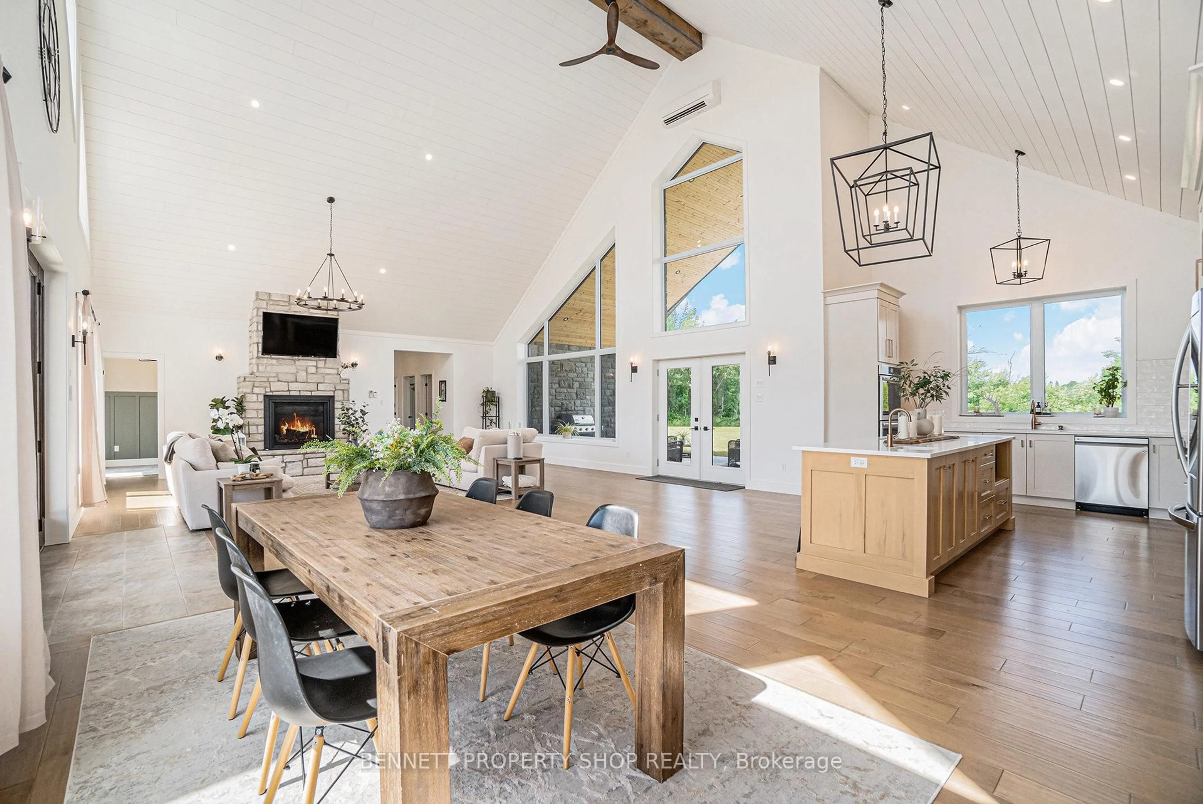 Open concept kitchen, unknown for 795 Mill Ridge Rd, Arnprior Ontario K7S 3G8