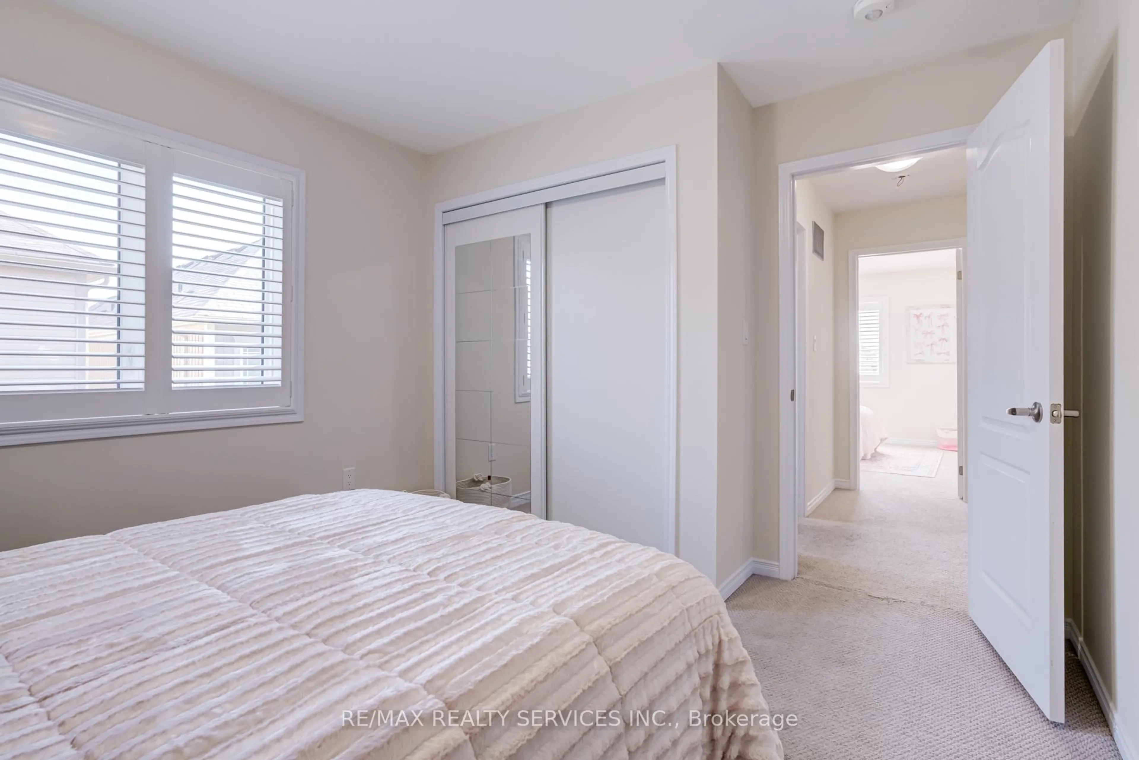 A pic of a room for 41 Evergreen Lane, Haldimand Ontario N3W 0C4