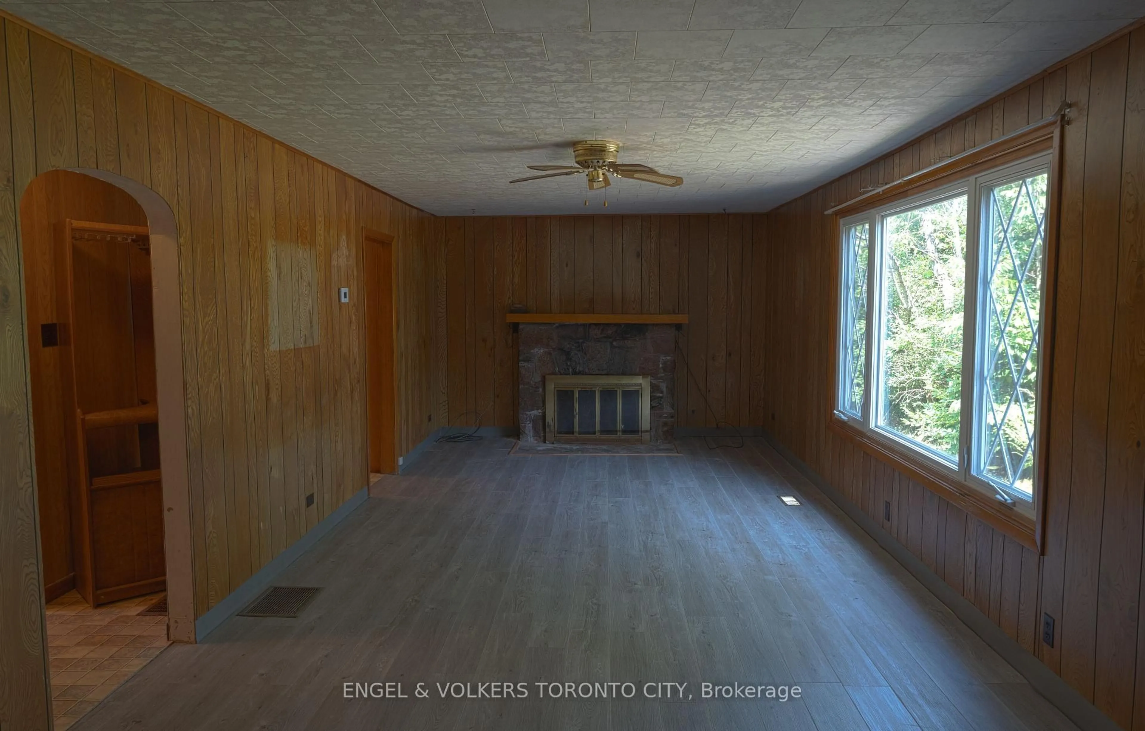 A pic of a room for 3320 Buckhorn Rd, Smith-Ennismore-Lakefield Ontario K0L 1J0