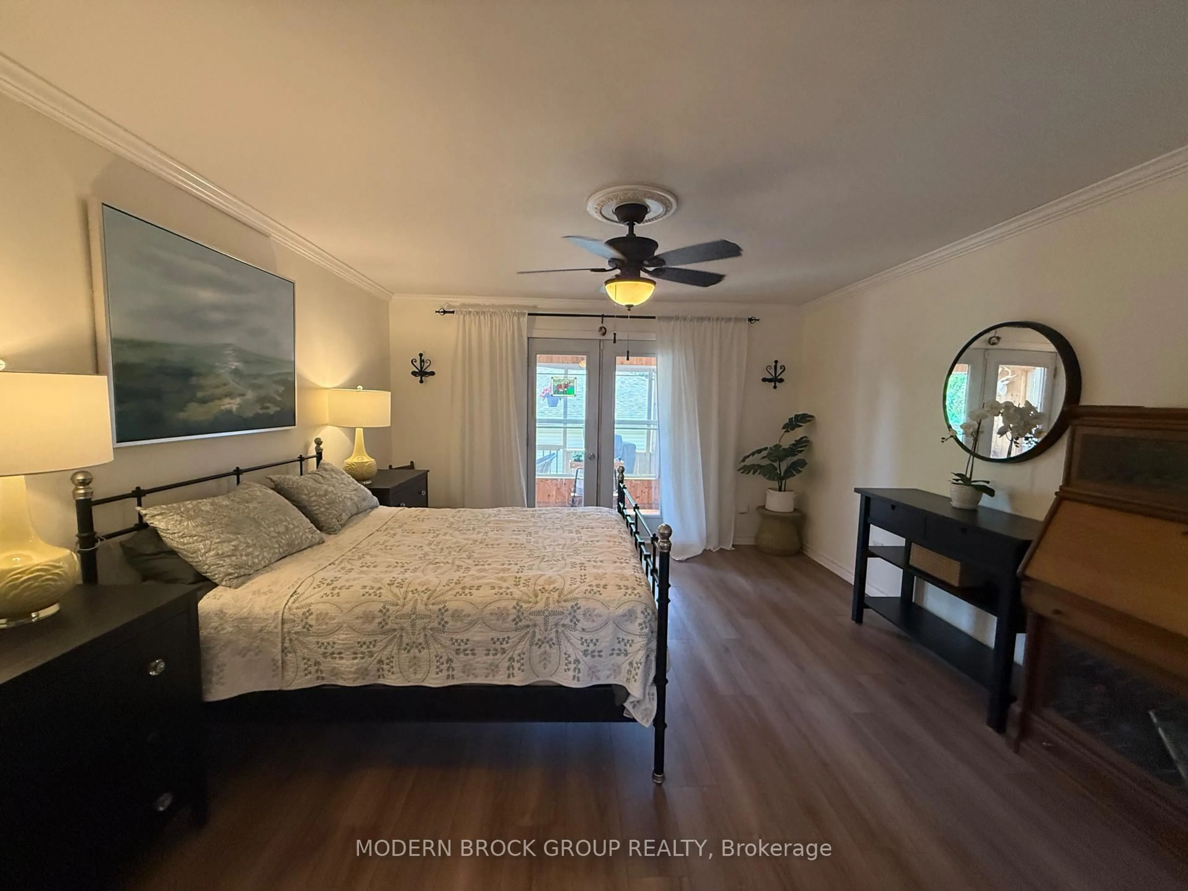 A pic of a room for 235 Wood St, Prescott Ontario K0E 1T0