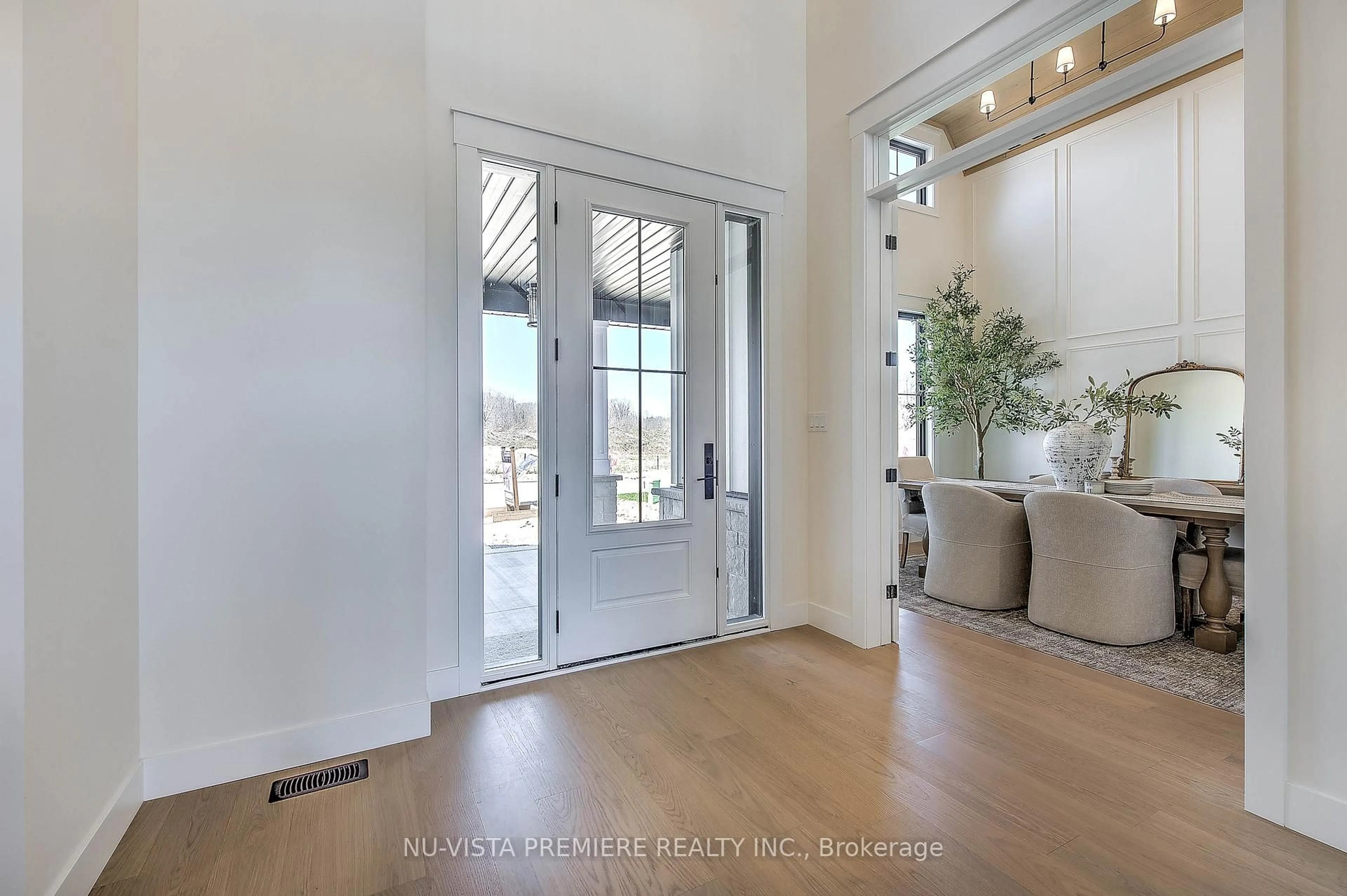 Indoor entryway for Lot 14 Harvest Lane, Thames Centre Ontario N0L 1G2