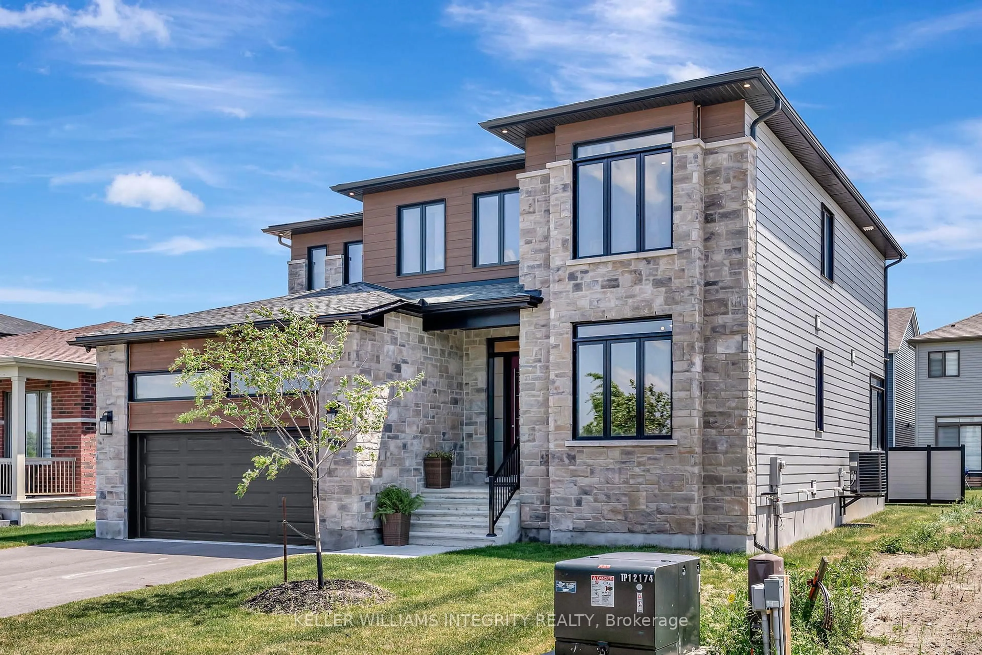 Home with brick exterior material, street for 621 Noriker Crt, Richmond Ontario K0A 2Z0
