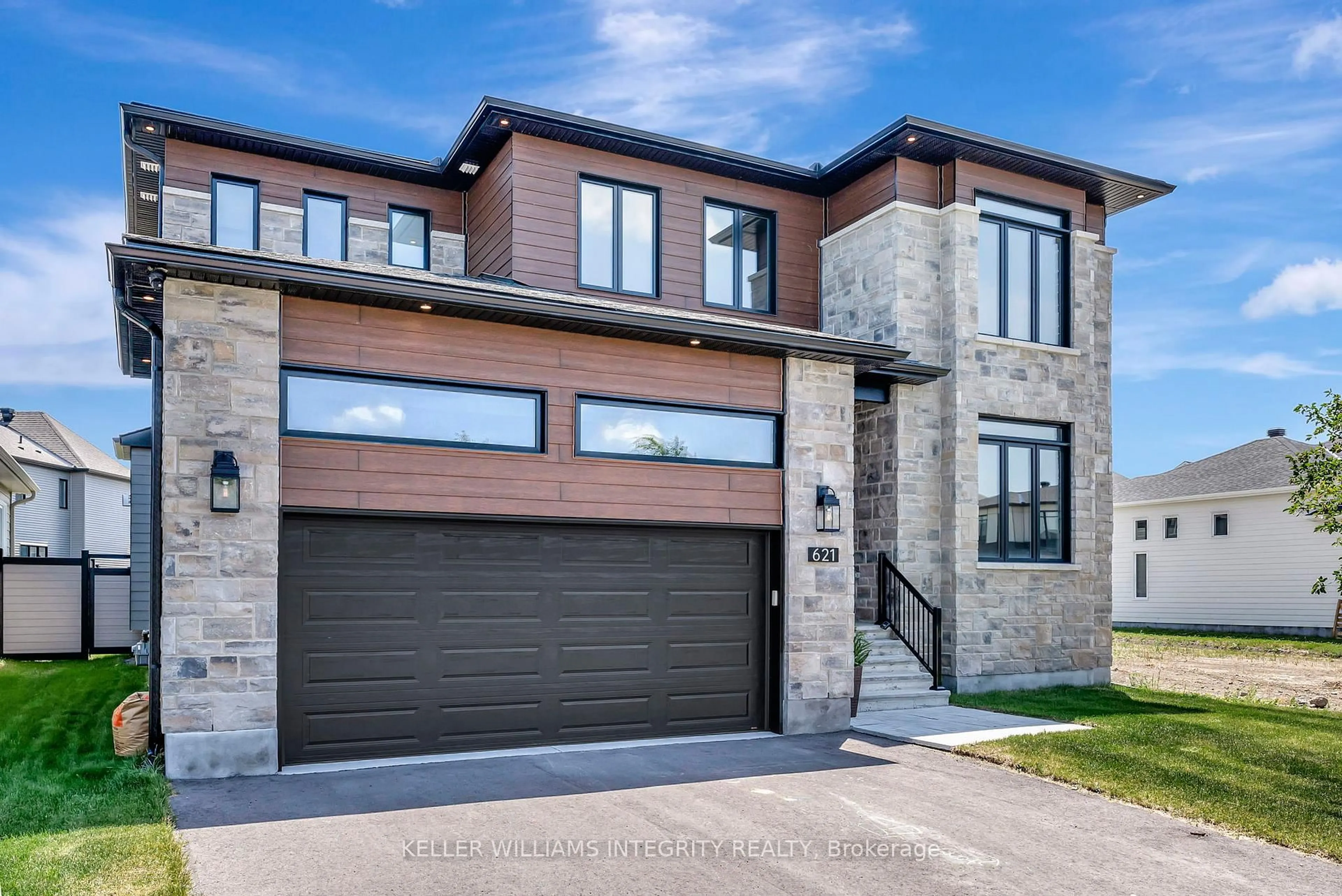 Home with brick exterior material, street for 621 Noriker Crt, Richmond Ontario K0A 2Z0