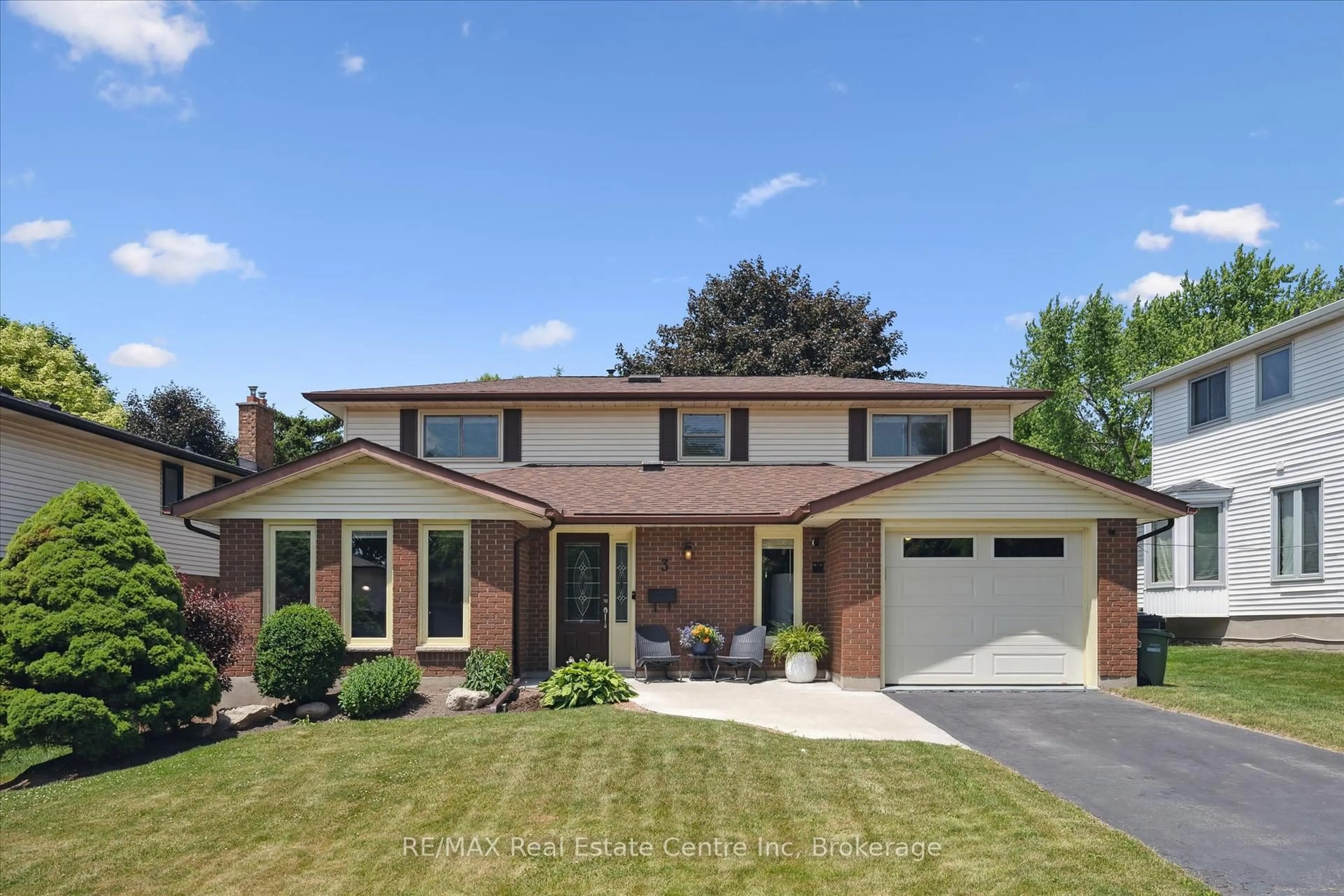 Home with brick exterior material, street for 3 Brombal Dr, Guelph Ontario N1G 4J6