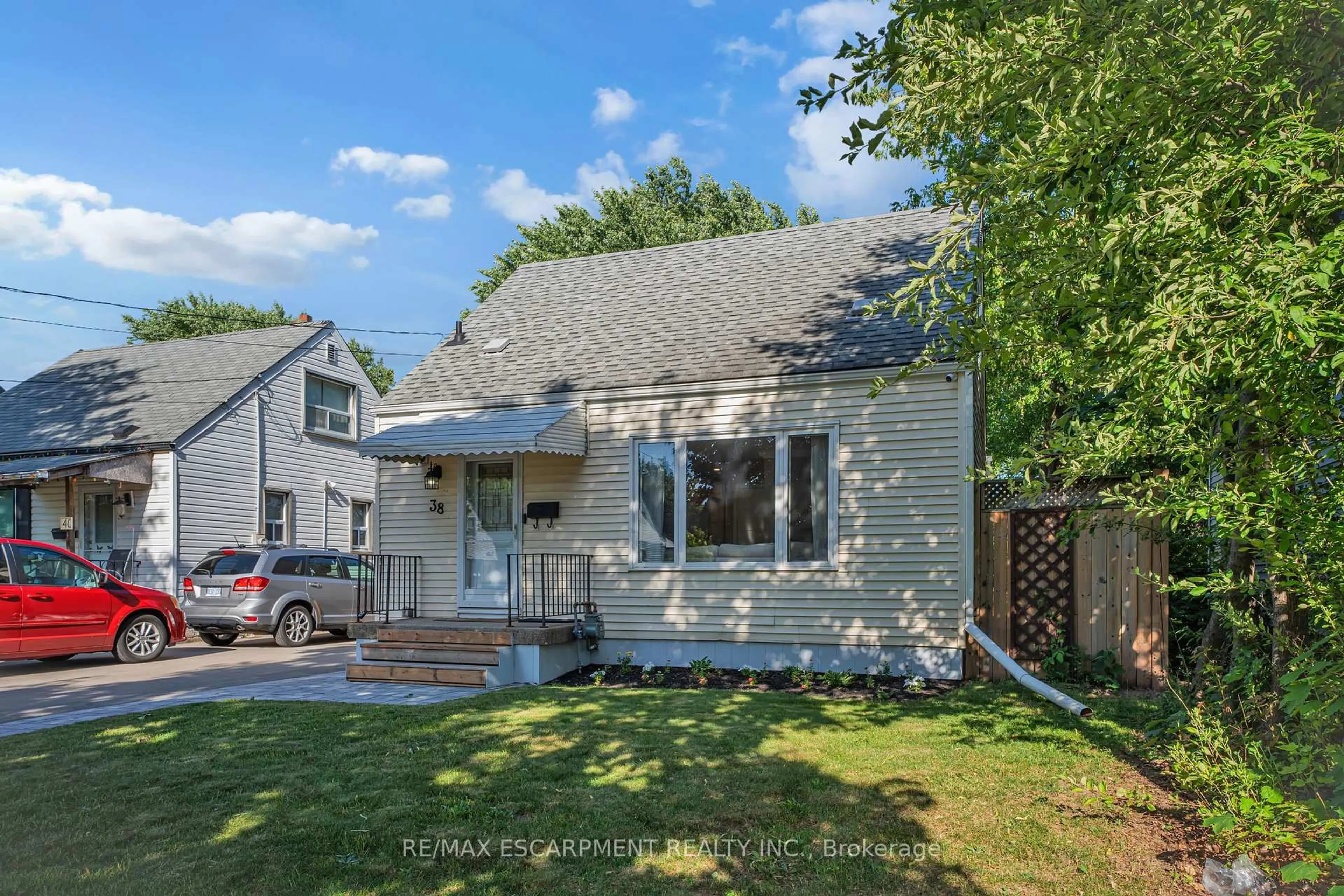Unknown for 38 Eastvale Pl, Hamilton Ontario L8H 1P1
