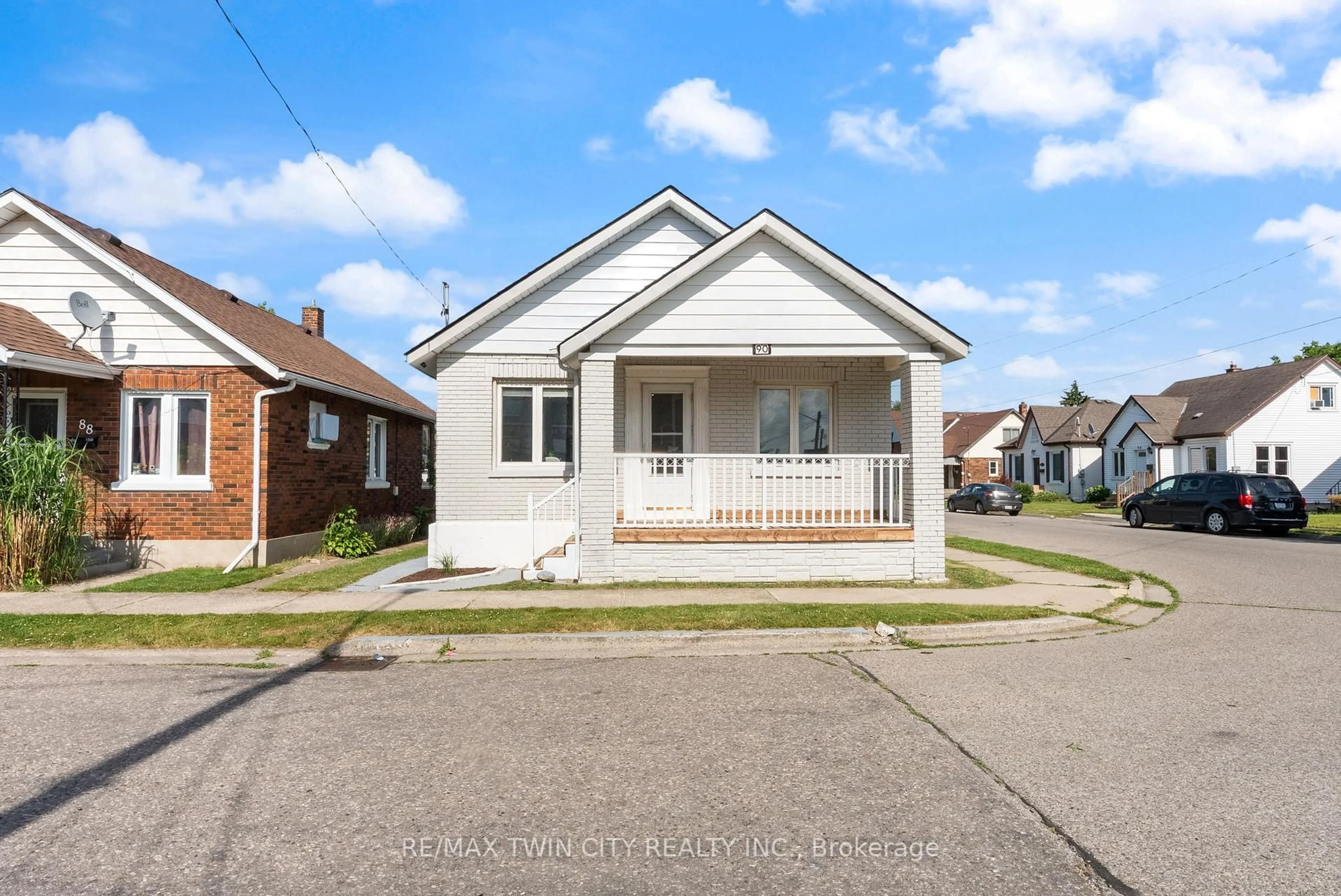 Home with brick exterior material, street for 90 Gordon St, Brantford Ontario N3S 2N4
