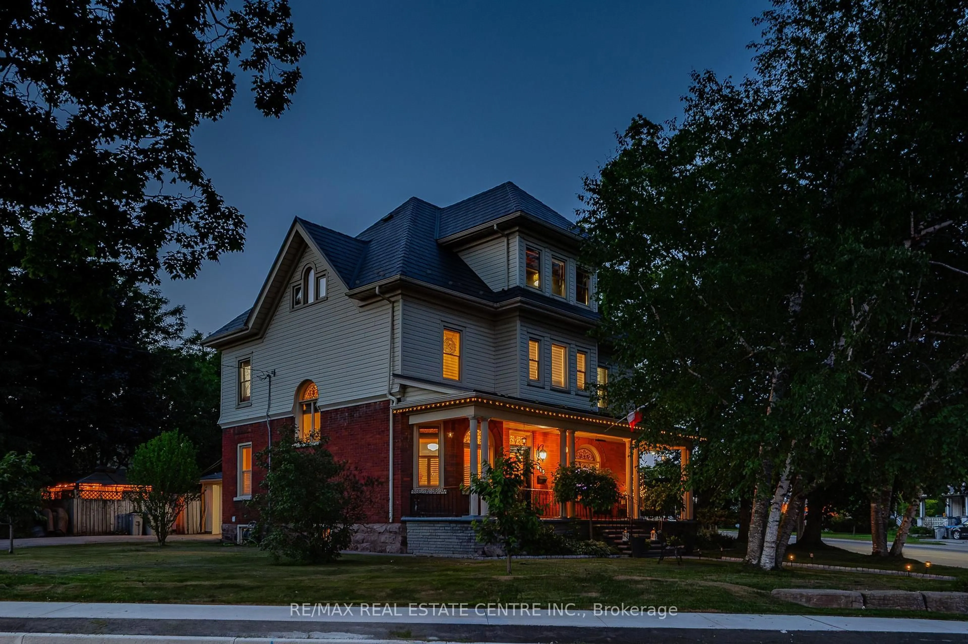 Home with brick exterior material, street for 415 Wallace Ave Ave, North Perth Ontario N4W 1L5