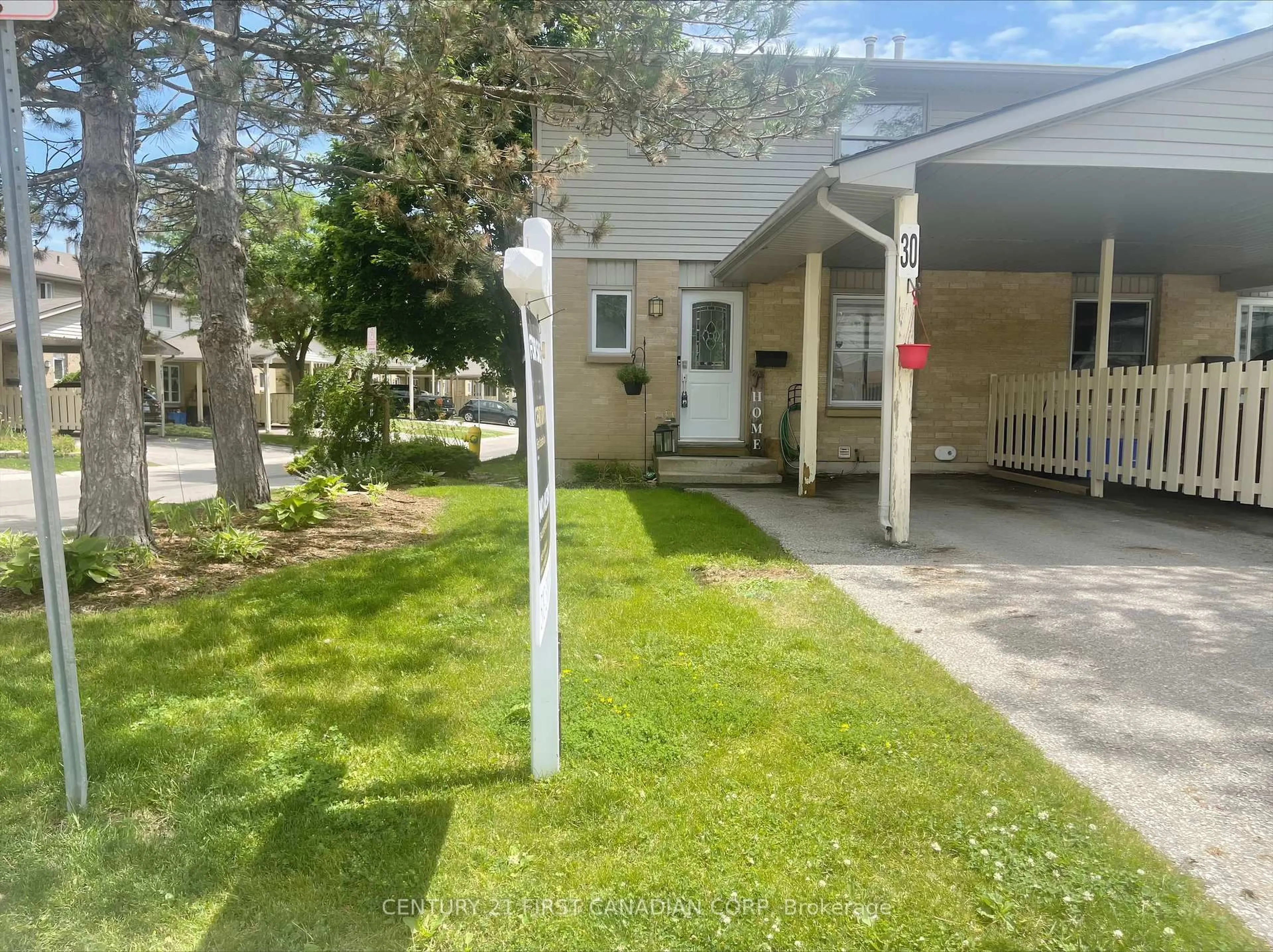 Unknown for 55 Ashley Cres #30, London South Ontario N6E 3R8
