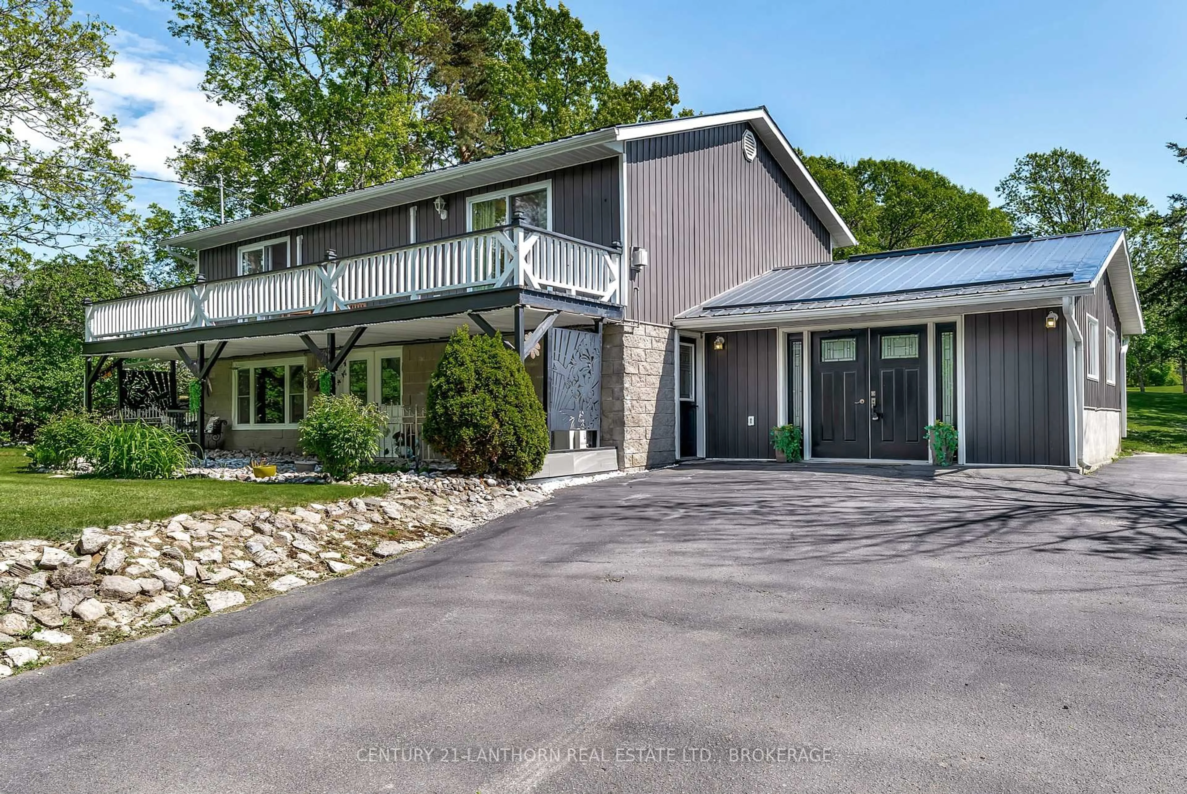 A pic from outside/outdoor area/front of a property/back of a property/a pic from drone, street for 11807 LOYALIST Pkwy, Prince Edward County Ontario K0K 2T0
