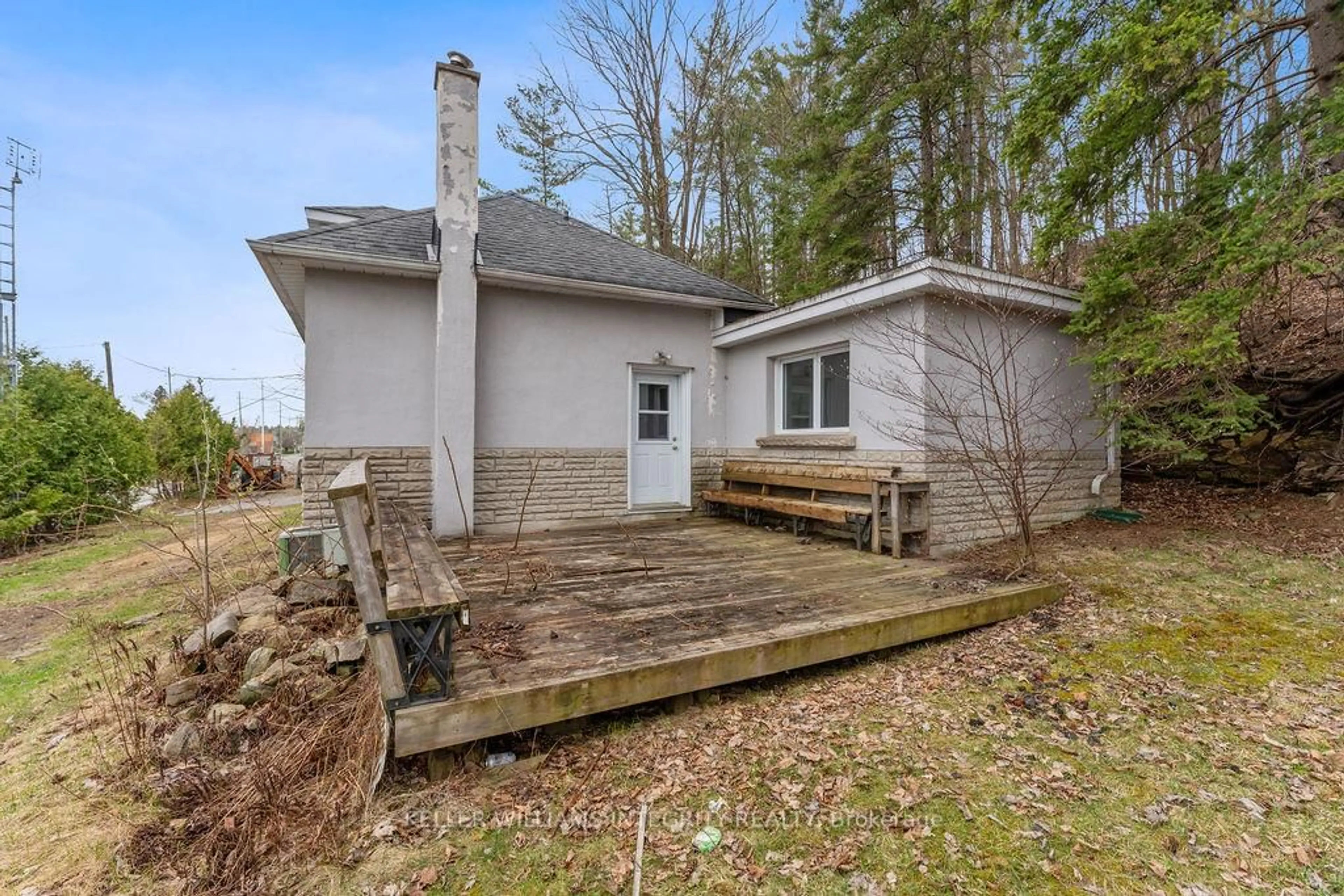 Patio, unknown for 3722 St Joseph Blvd, Ottawa Ontario K4A 0Z5