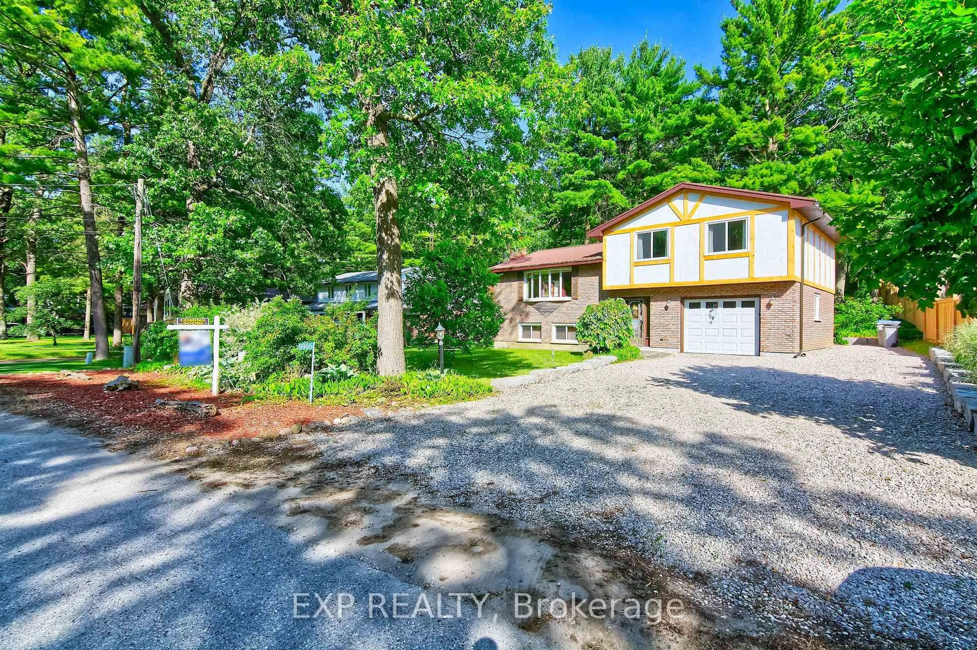A pic from outside/outdoor area/front of a property/back of a property/a pic from drone, water/lake/river/ocean view for 9995 Port Frank Estates Rd, Lambton Shores Ontario N0M 2L0