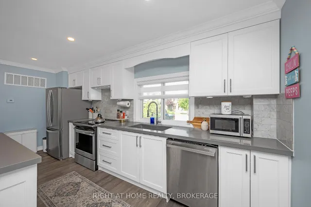 Additional image 36 of 74 Seabreeze Cres