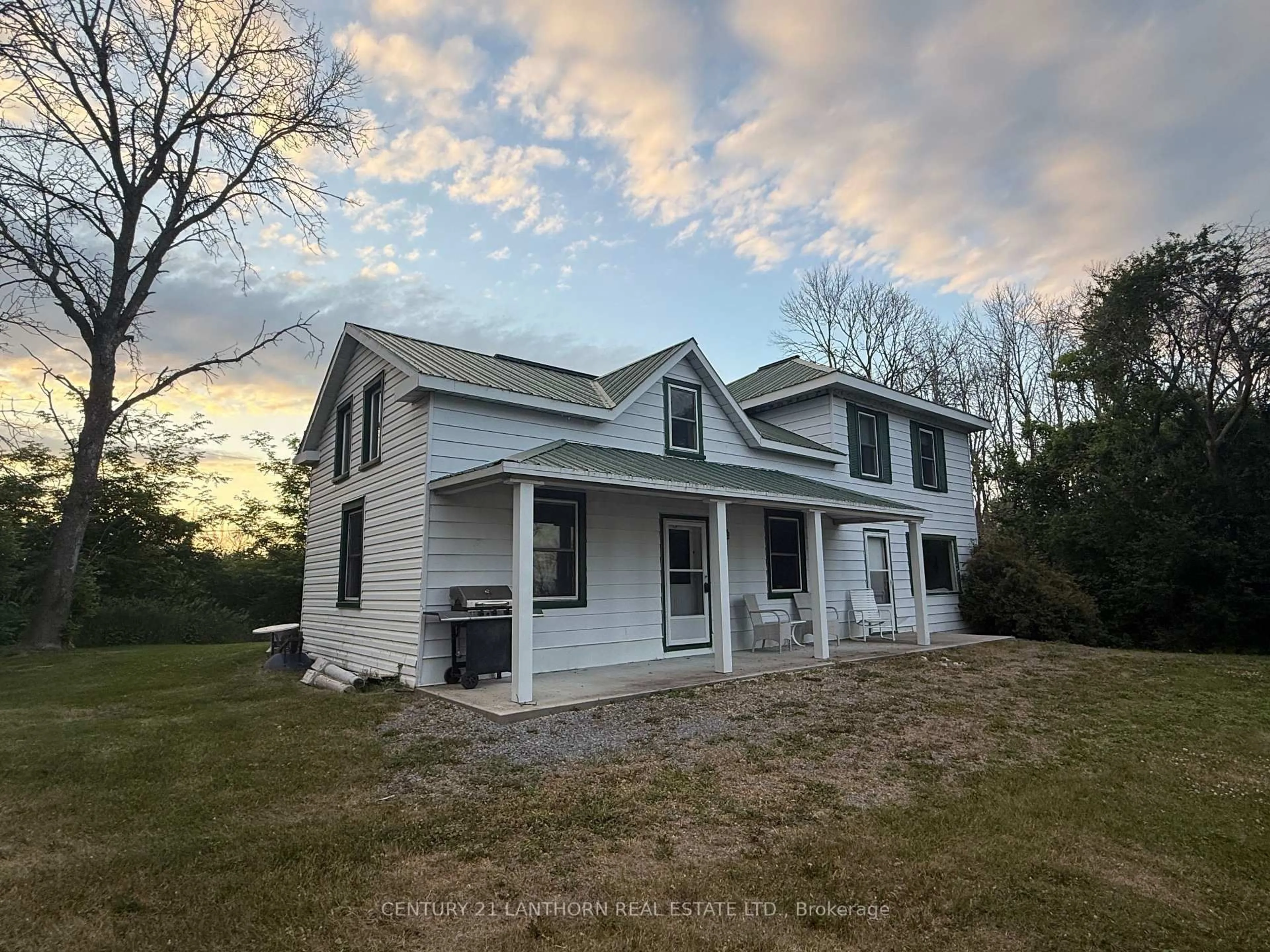 A pic from outside/outdoor area/front of a property/back of a property/a pic from drone, building for 129 Cressy Lakeside Rd, Prince Edward County Ontario K0K 2T0