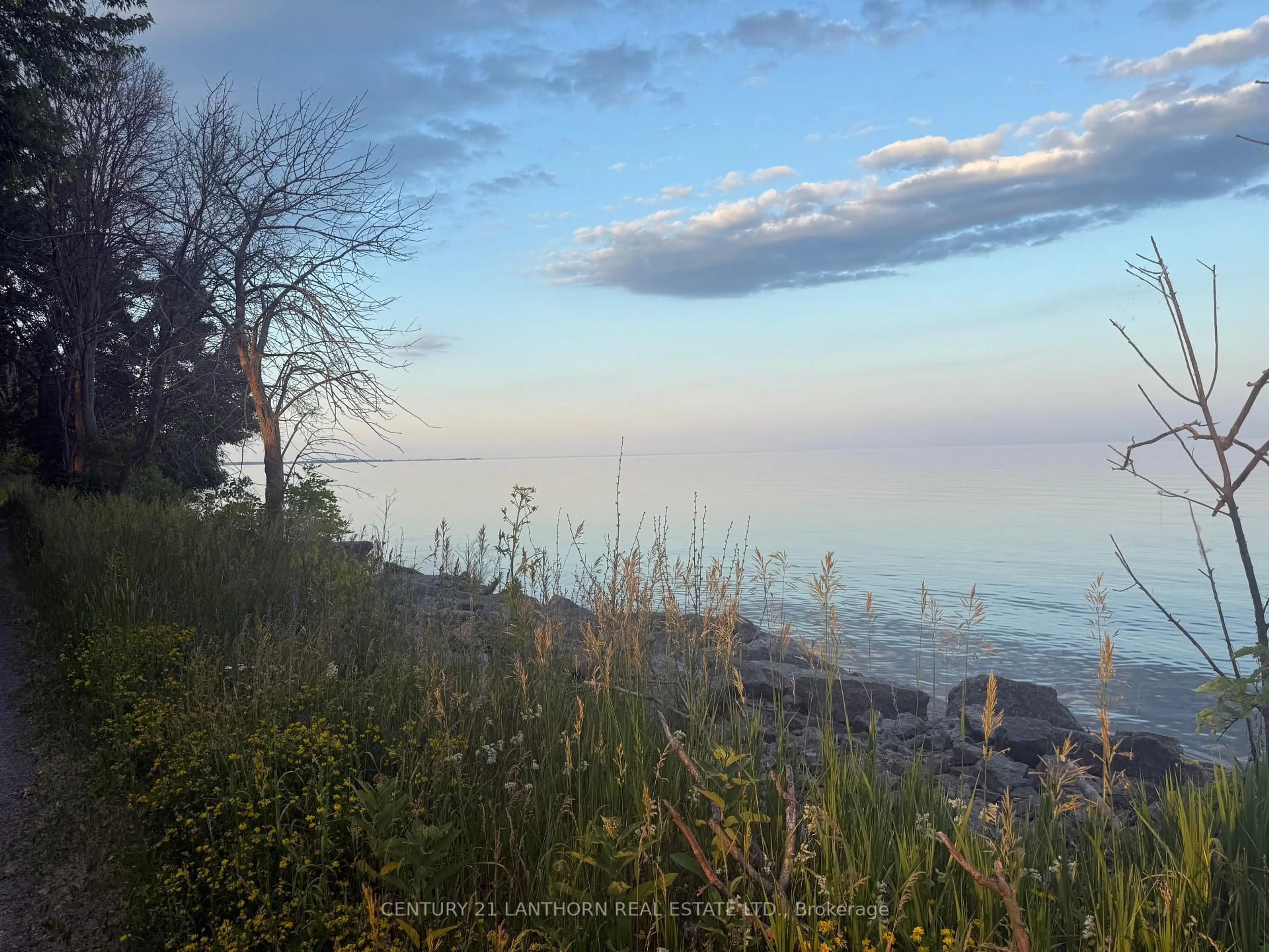 Blurry image for 129 Cressy Lakeside Rd, Prince Edward County Ontario K0K 2T0