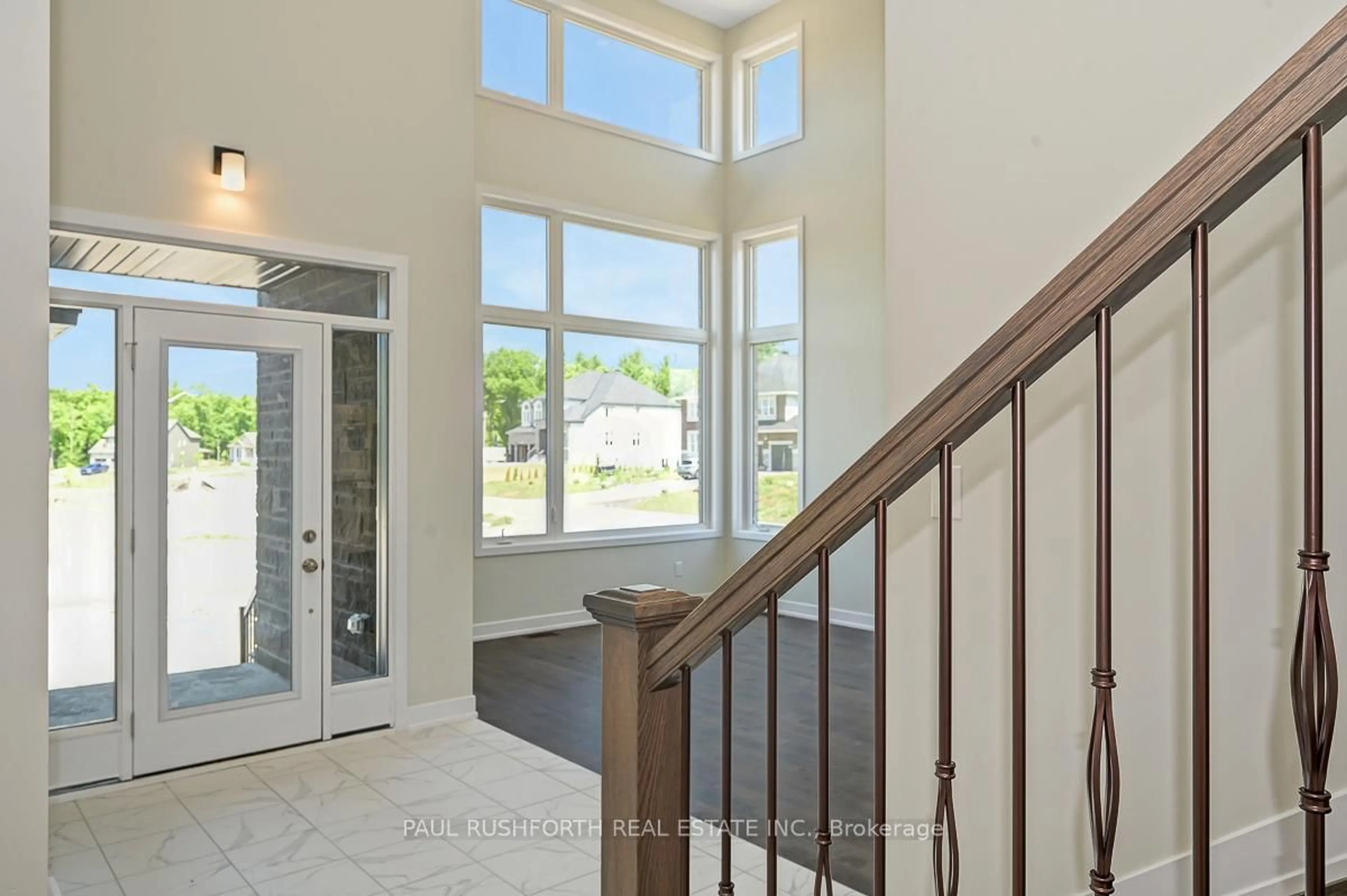 Indoor entryway for 173 Frank Fisher Cres, Almonte Ontario K0A 1A0