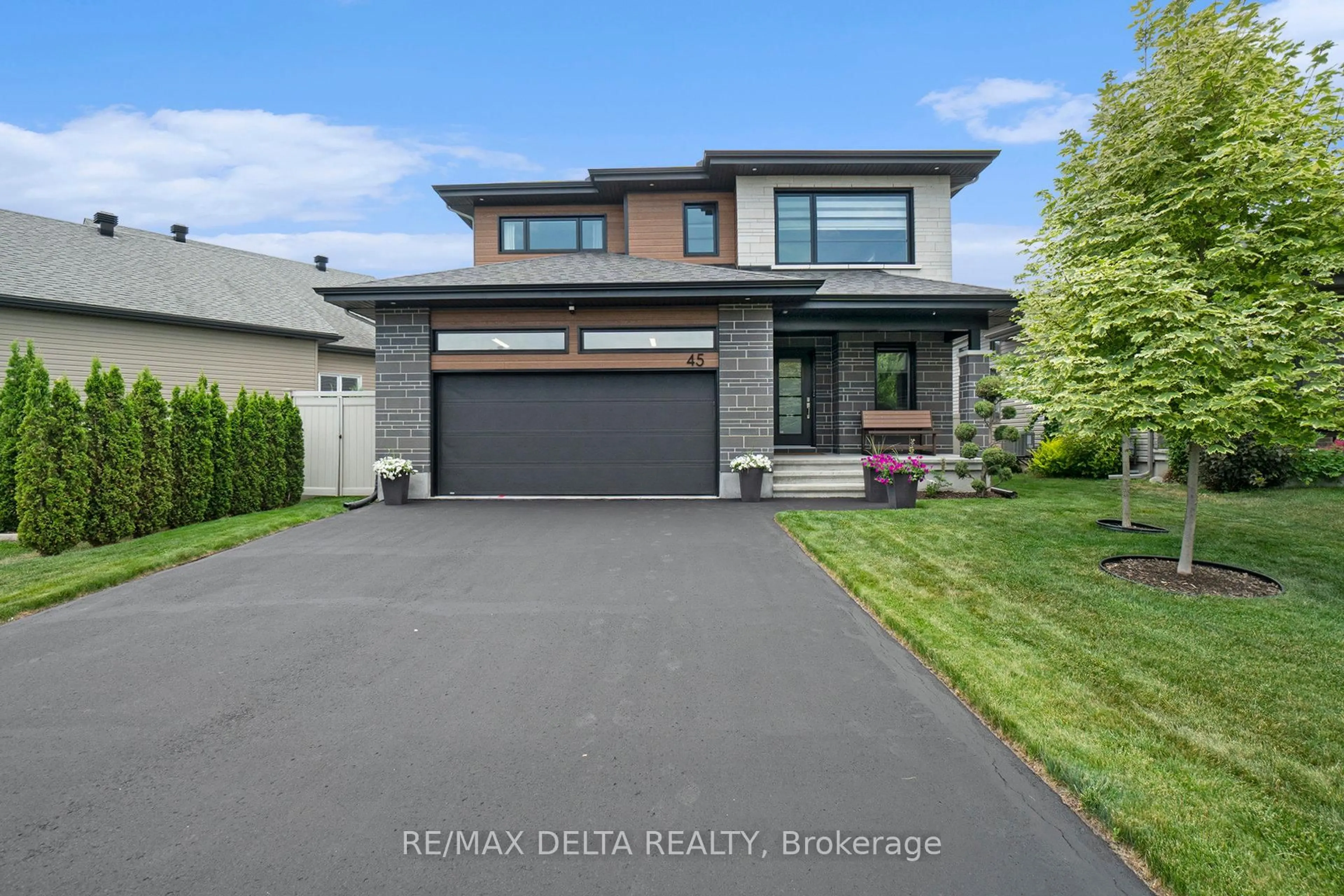 Unknown for 45 Granite St, Clarence-Rockland Ontario K4K 0H7