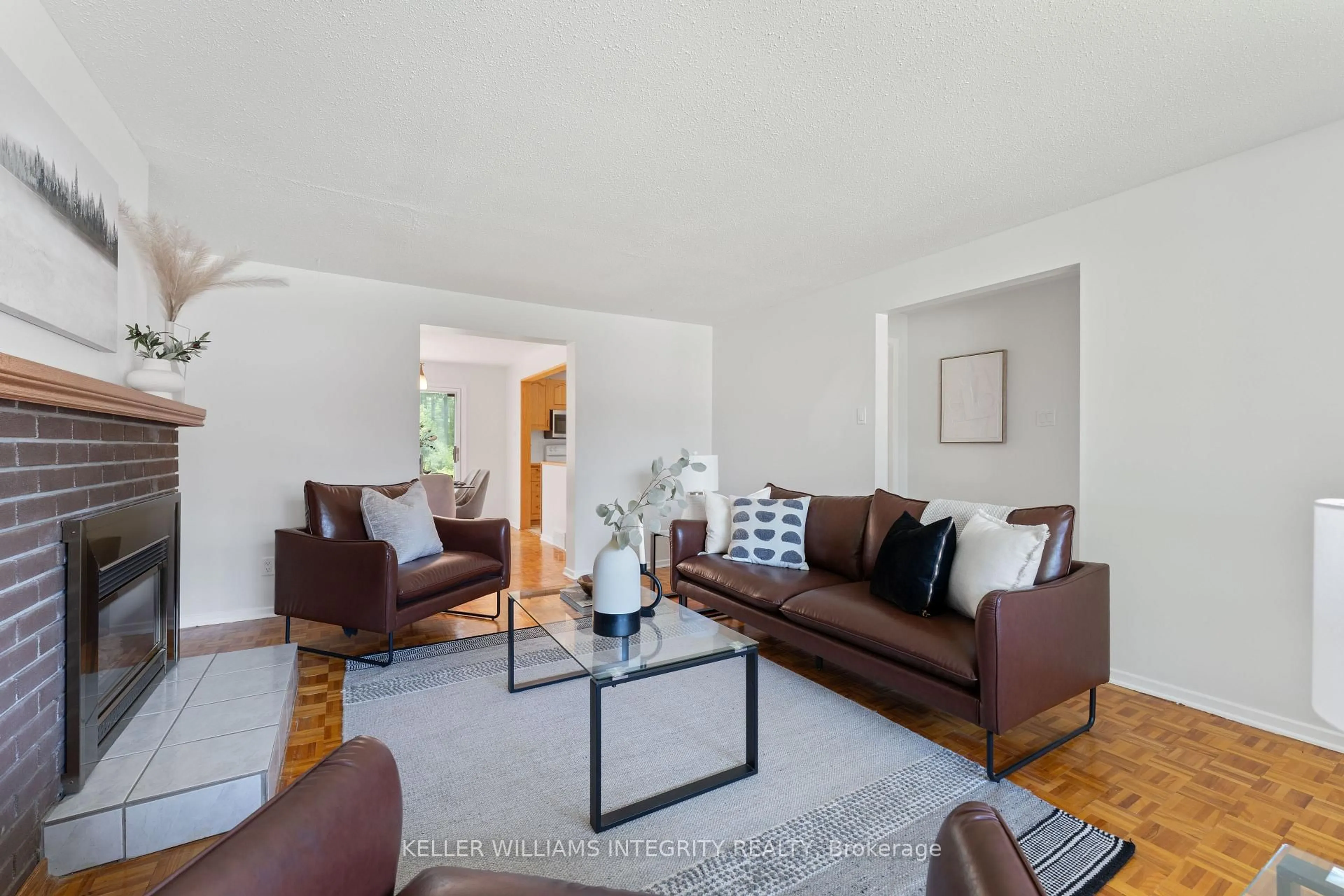 Living room with furniture, unknown for 75 Downsview Cres, Ottawa Ontario K2G 0A4