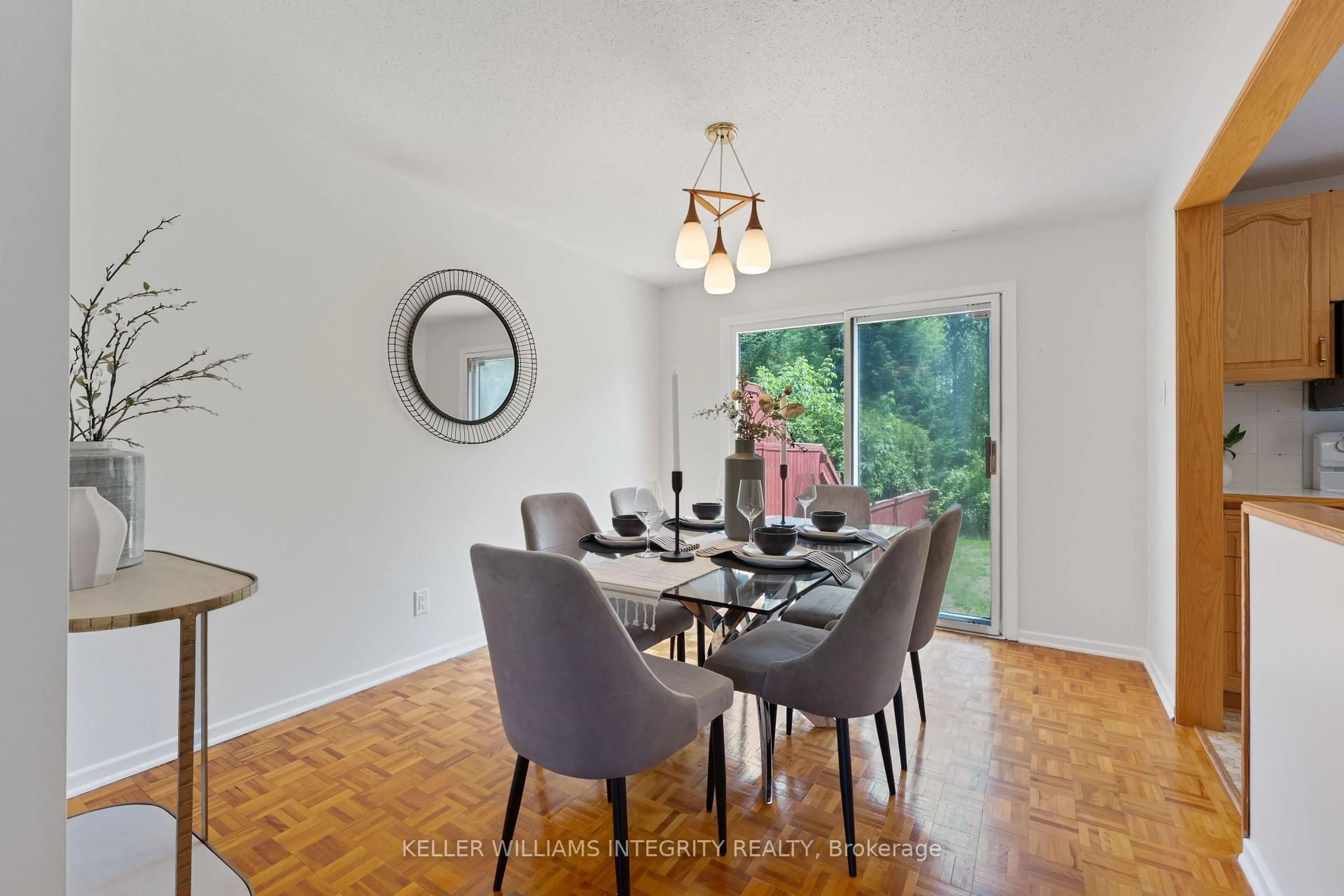 Dining room, unknown for 75 Downsview Cres, Ottawa Ontario K2G 0A4