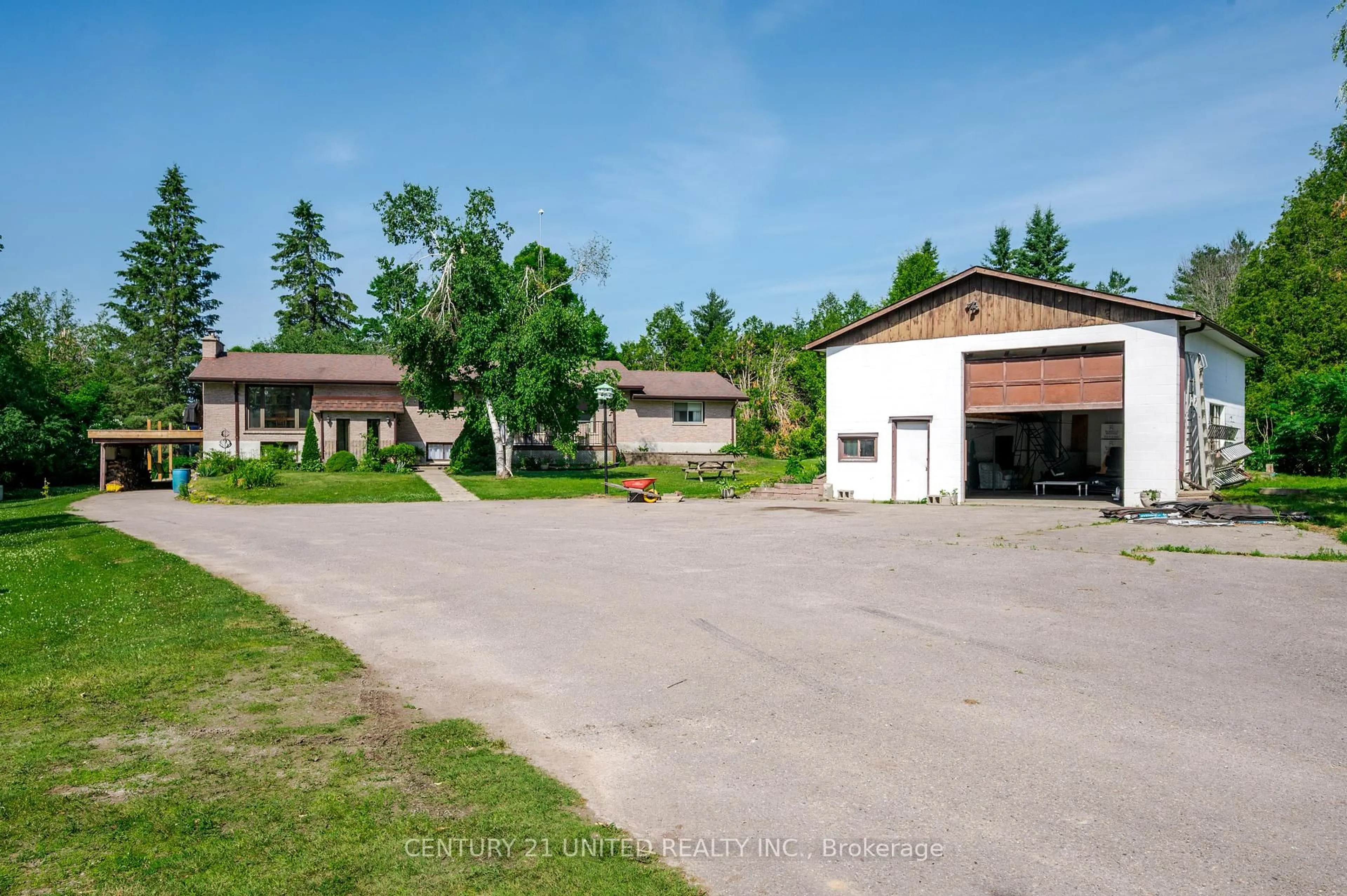 A pic from outside/outdoor area/front of a property/back of a property/a pic from drone, unknown for 1496 Bradfield Rd, Douro-Dummer Ontario K9J 6Y1