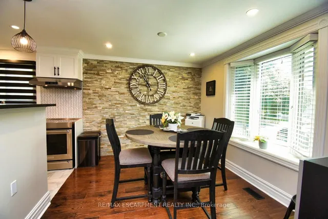 Additional property image - 59 Yorkdale Cres
