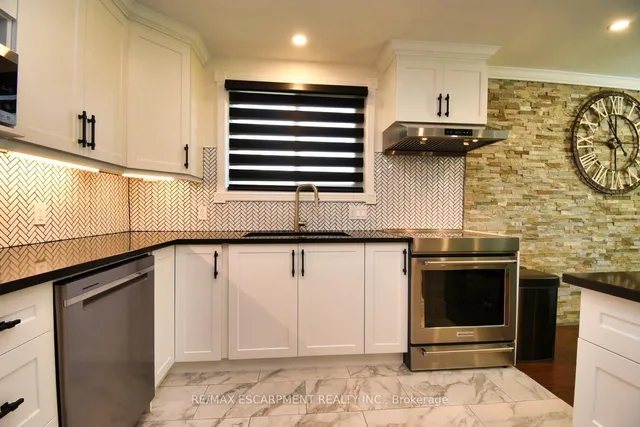 Additional property image - 59 Yorkdale Cres