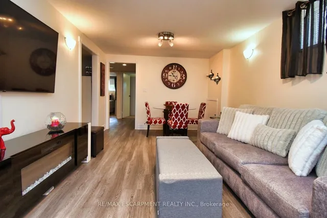 Additional property image - 59 Yorkdale Cres