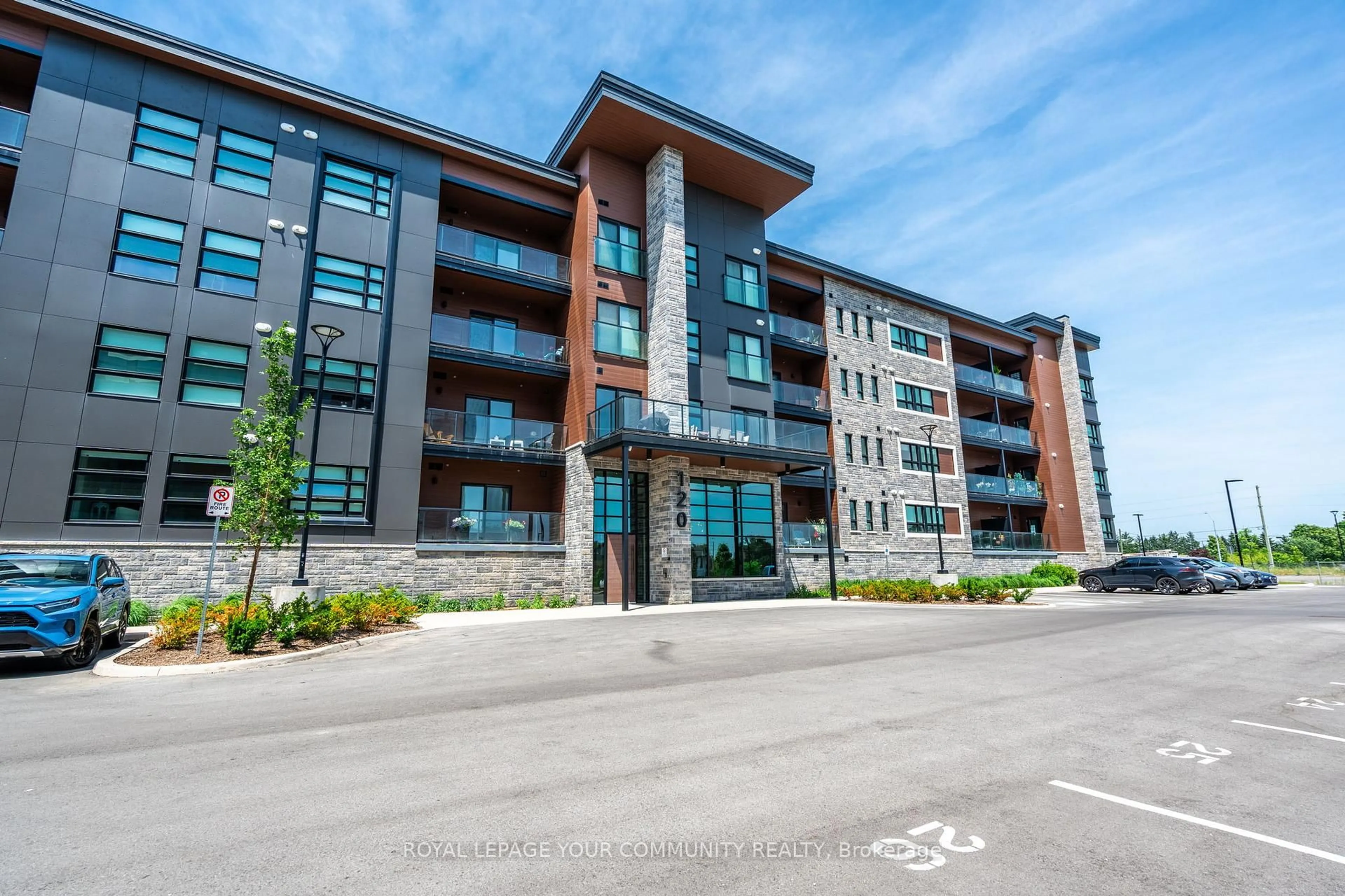 Unknown for 120 Summersides Blvd #103, Pelham Ontario L0S 1E1