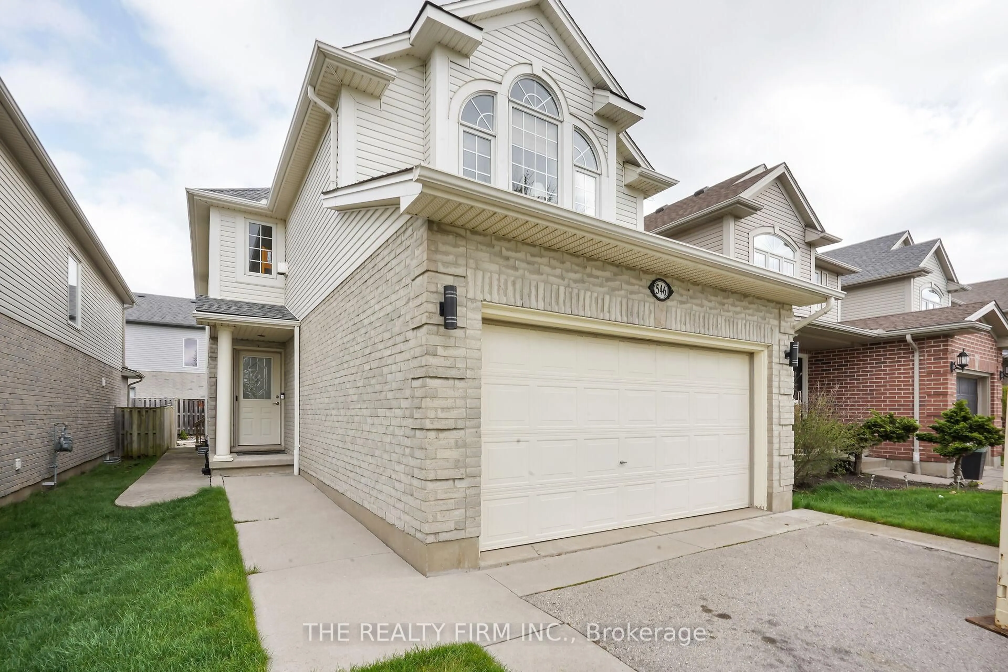 Unknown for 546 Cudmore Cres, London South Ontario N6M 1M4
